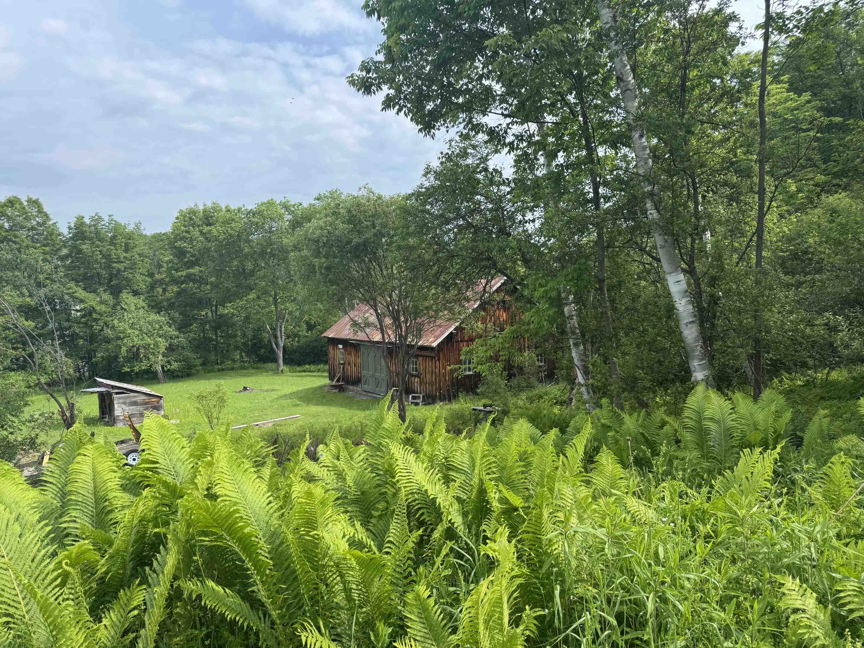 main property photo 30