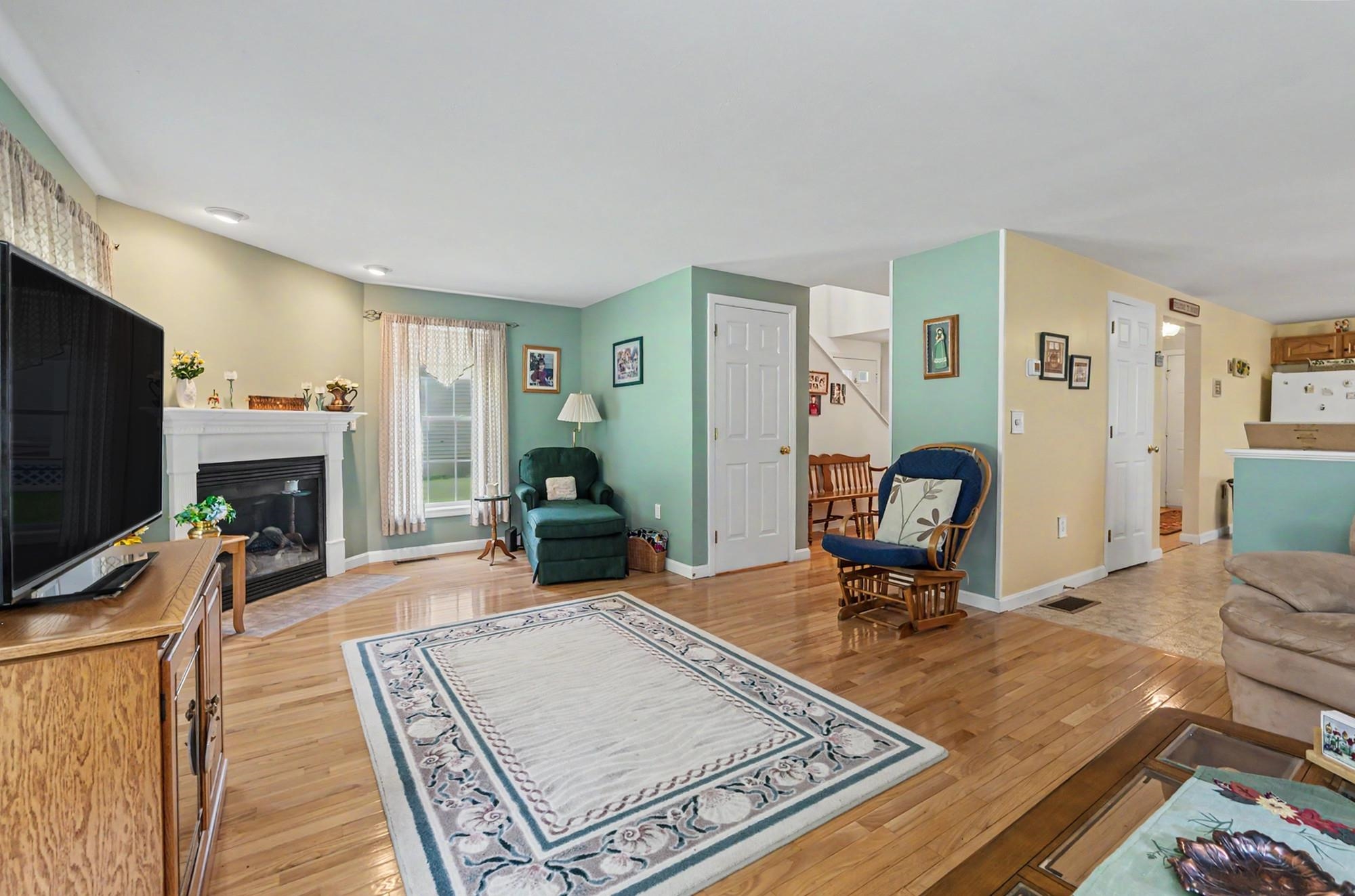 main property photo 8