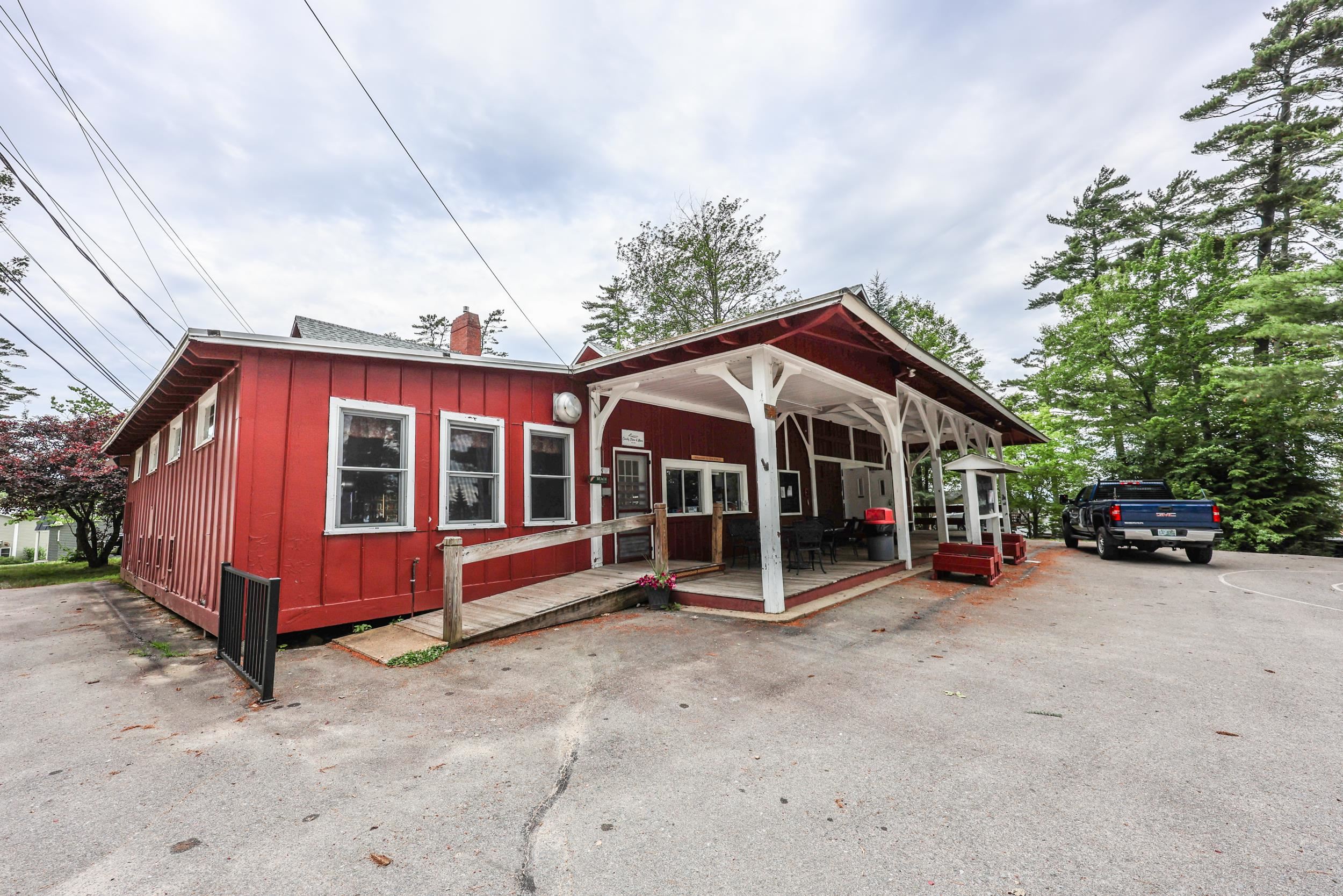 main property photo 23