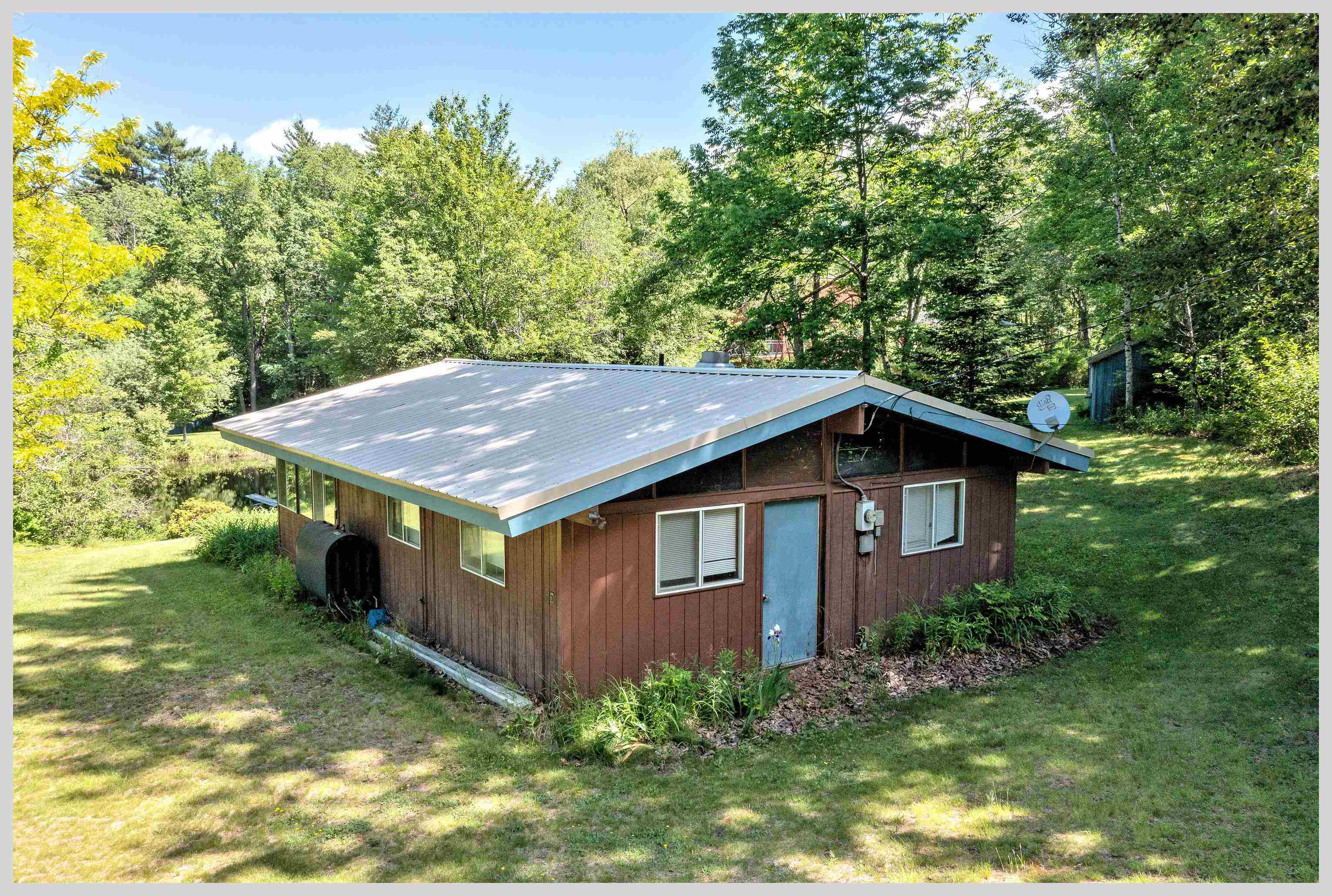 main property photo 45