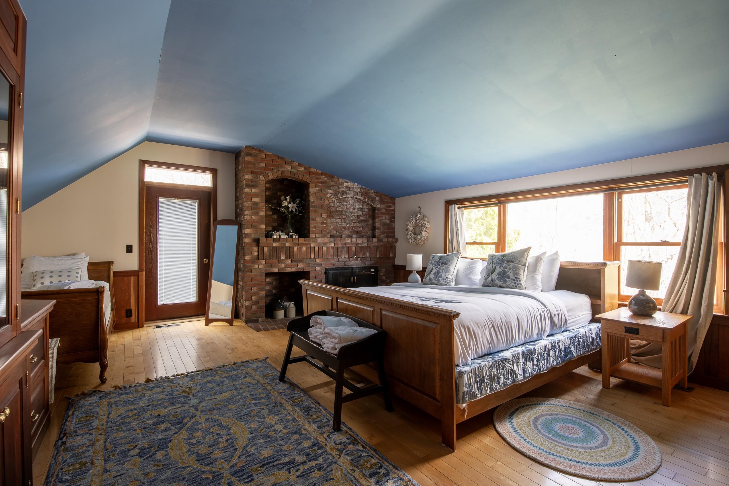 main property photo 53