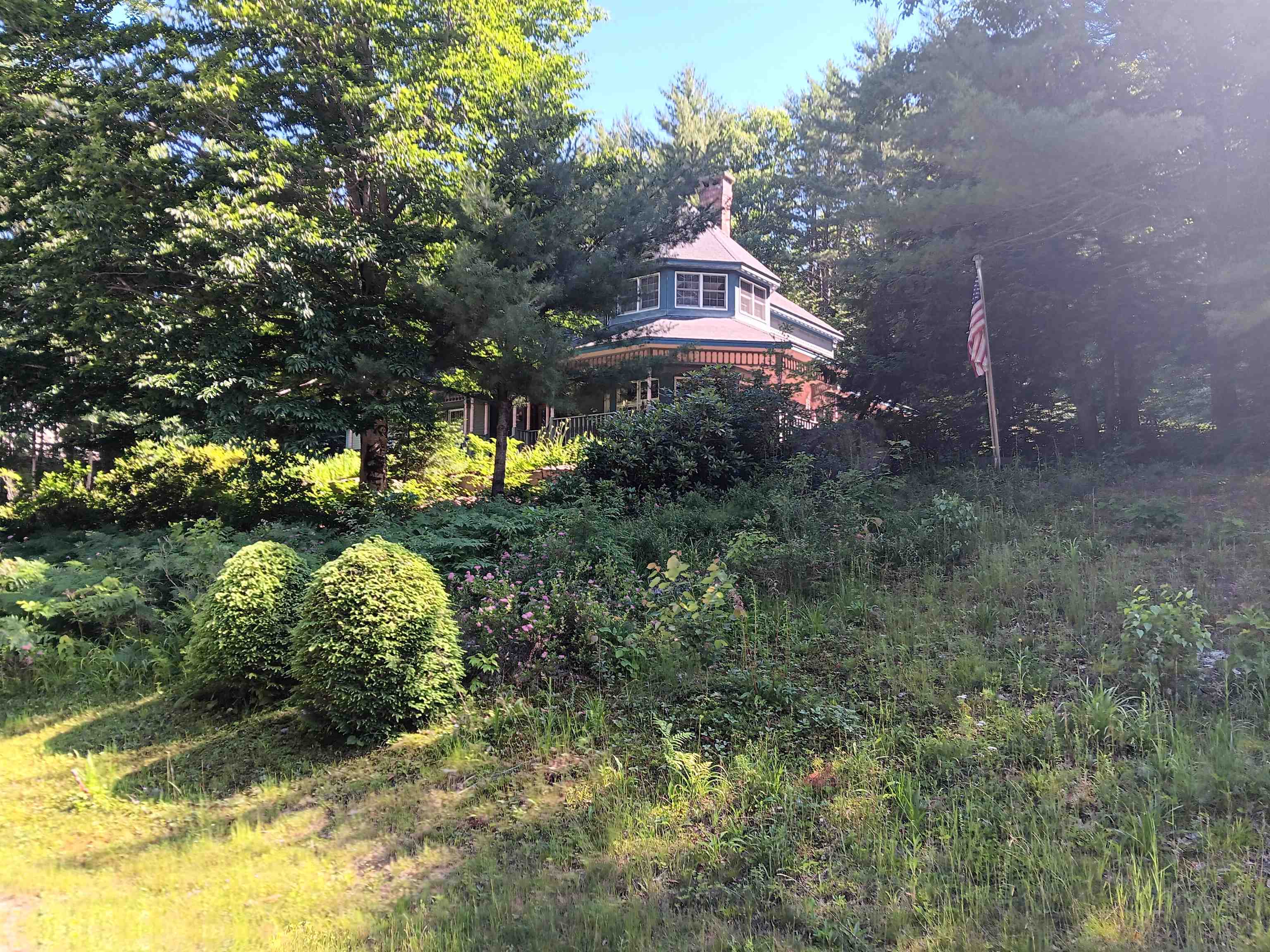 main property photo 32