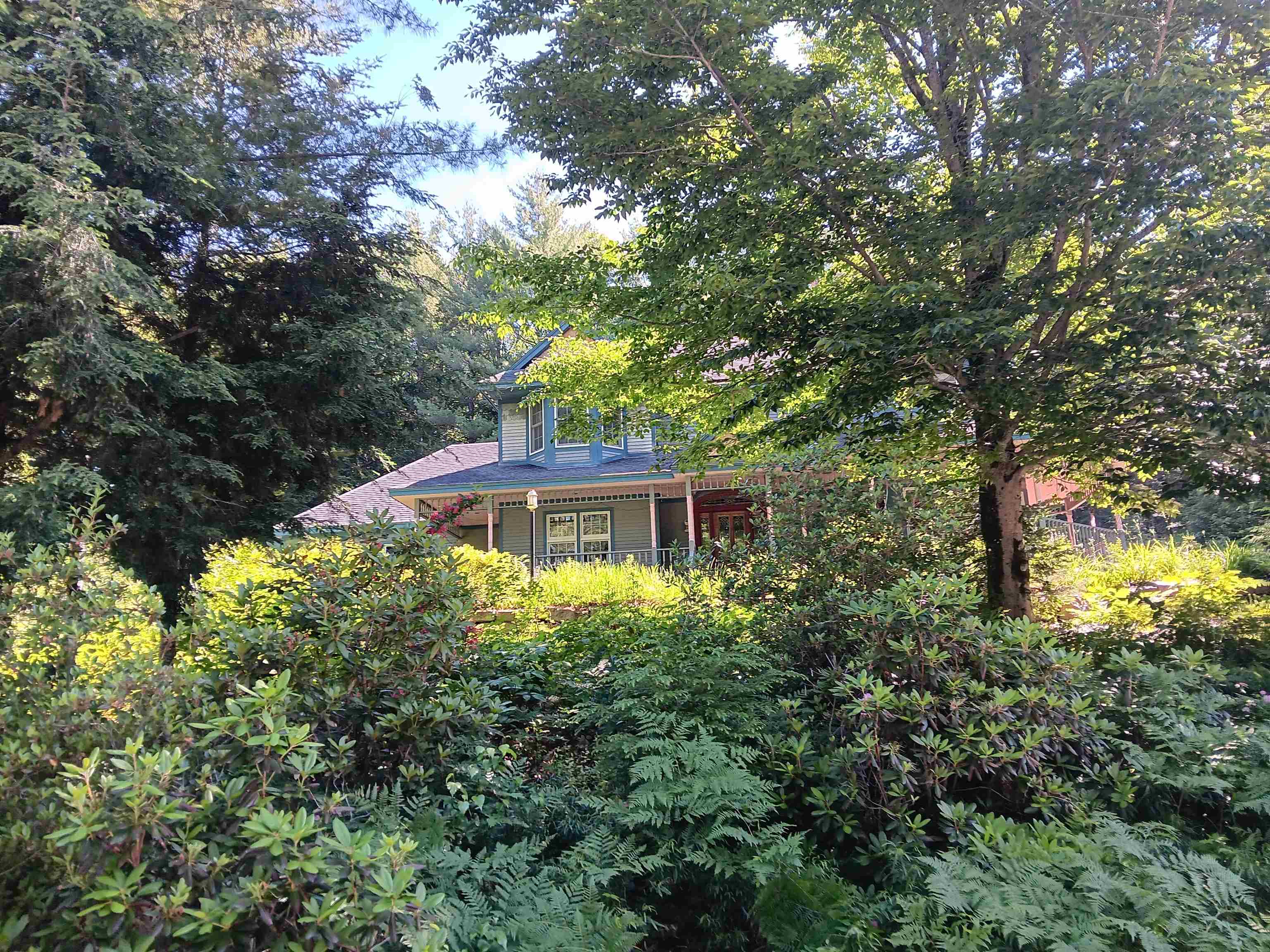 main property photo 33