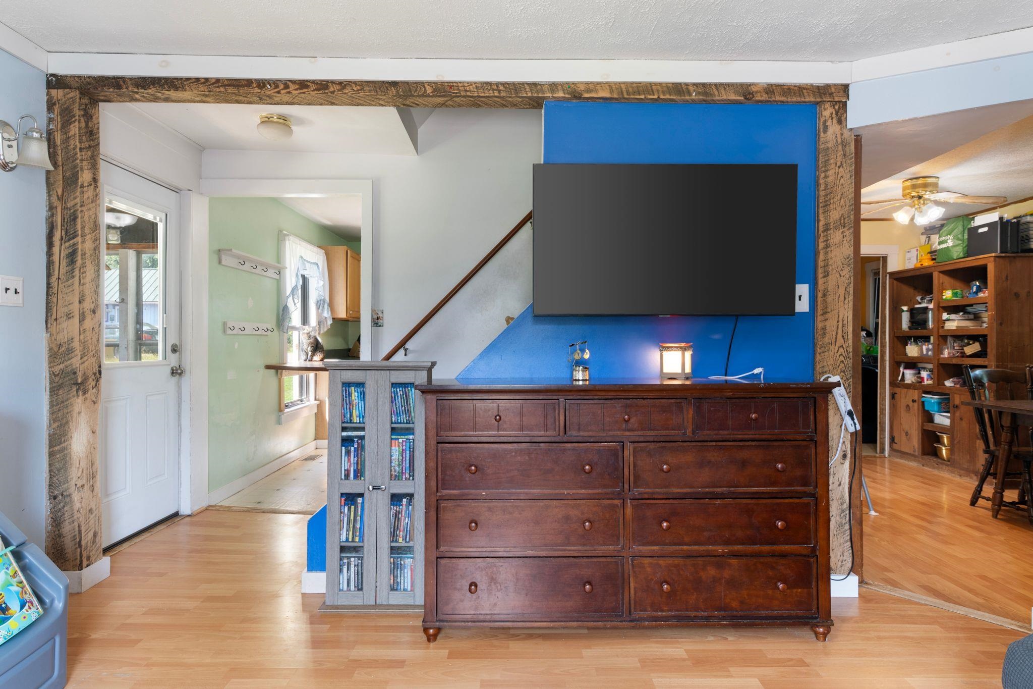 main property photo 7