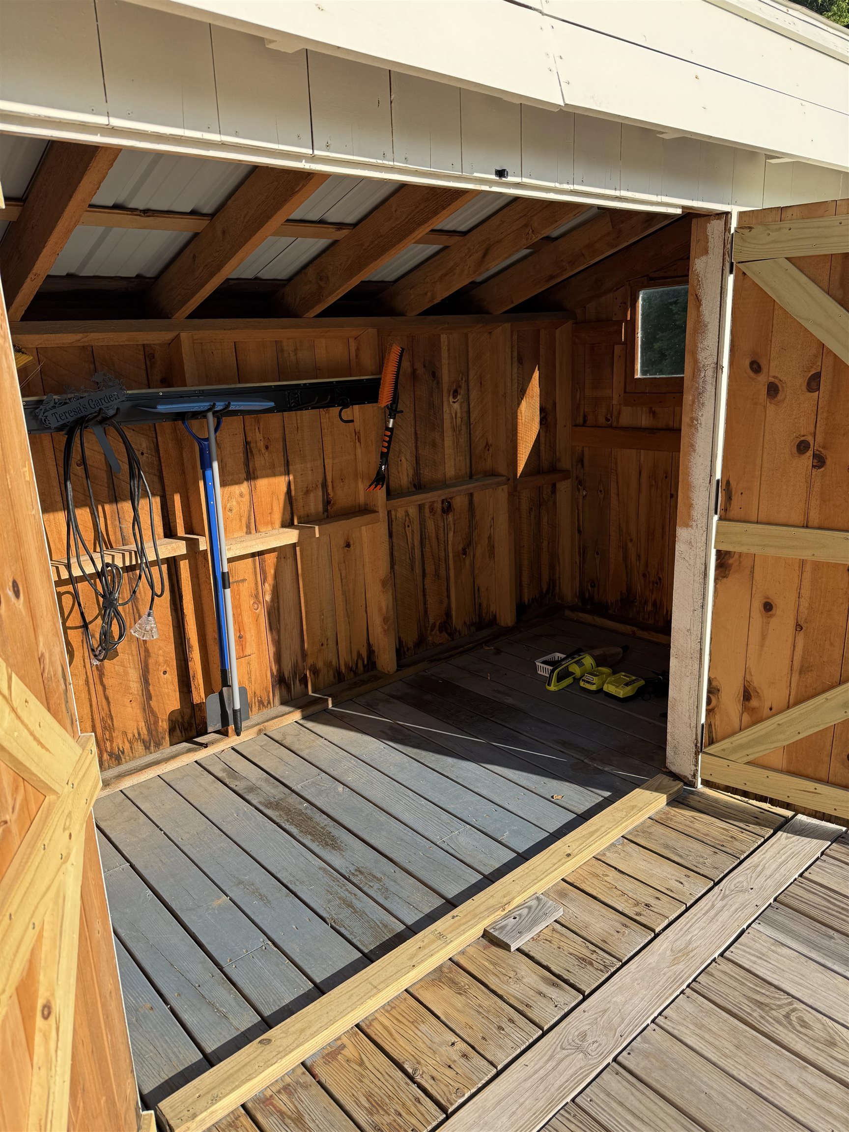 main property photo 29