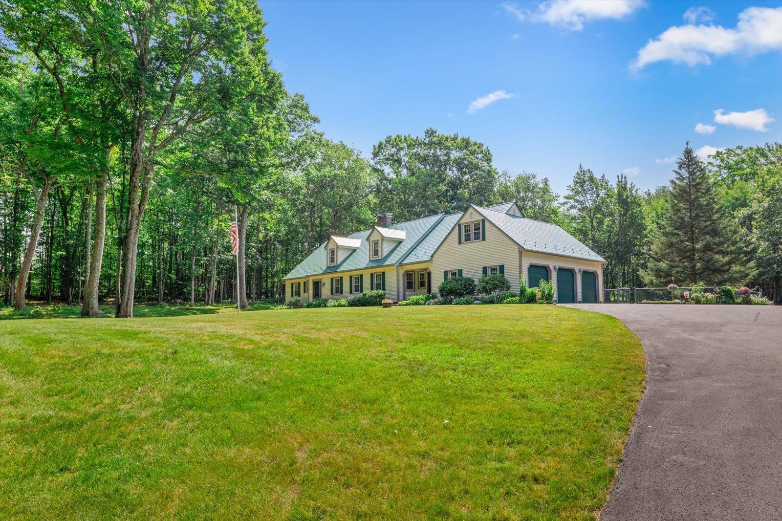 main property photo 45