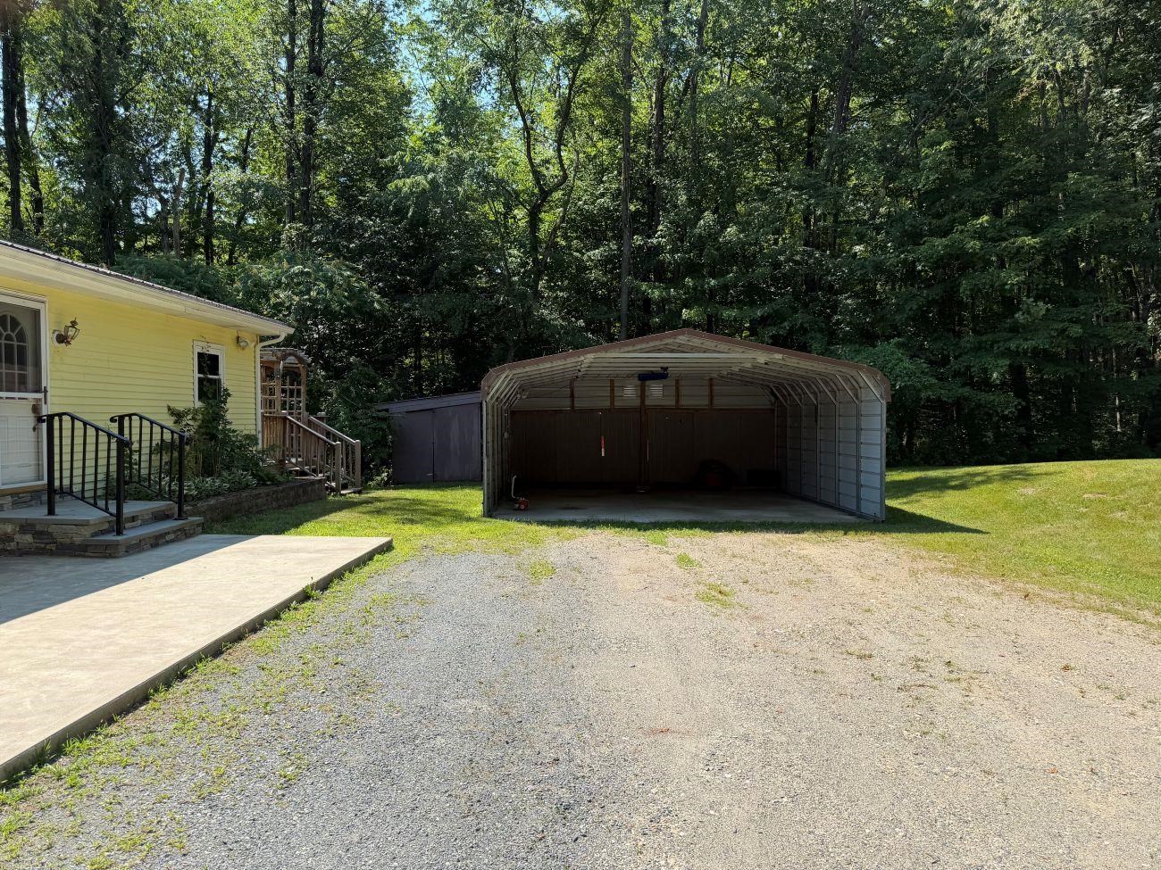 main property photo 3