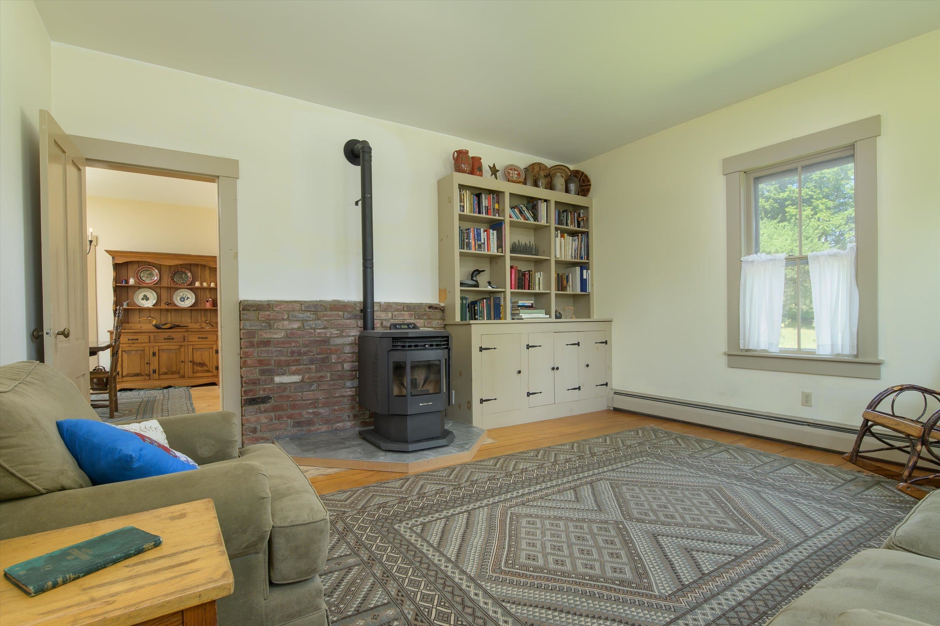 main property photo 34