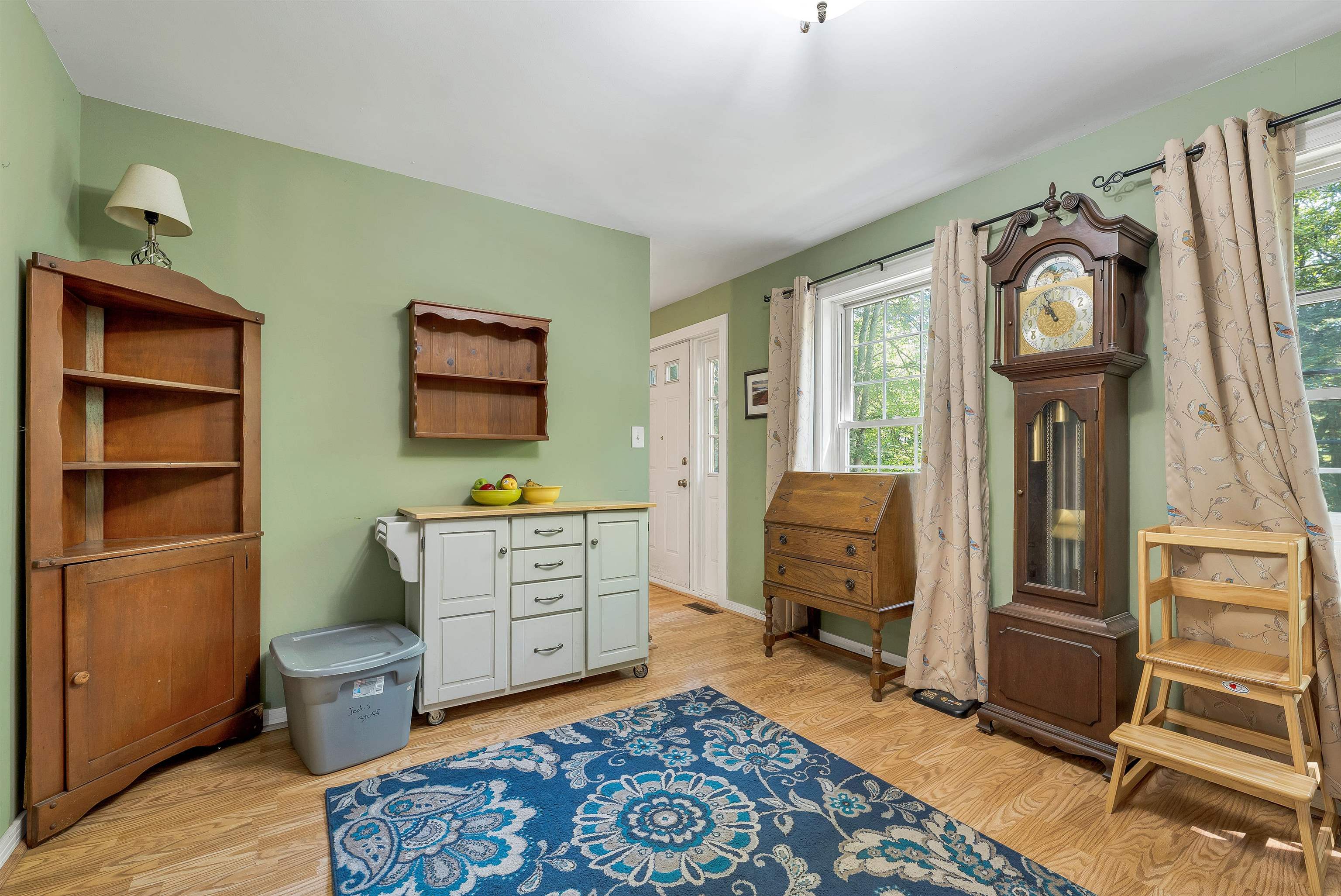 main property photo 18