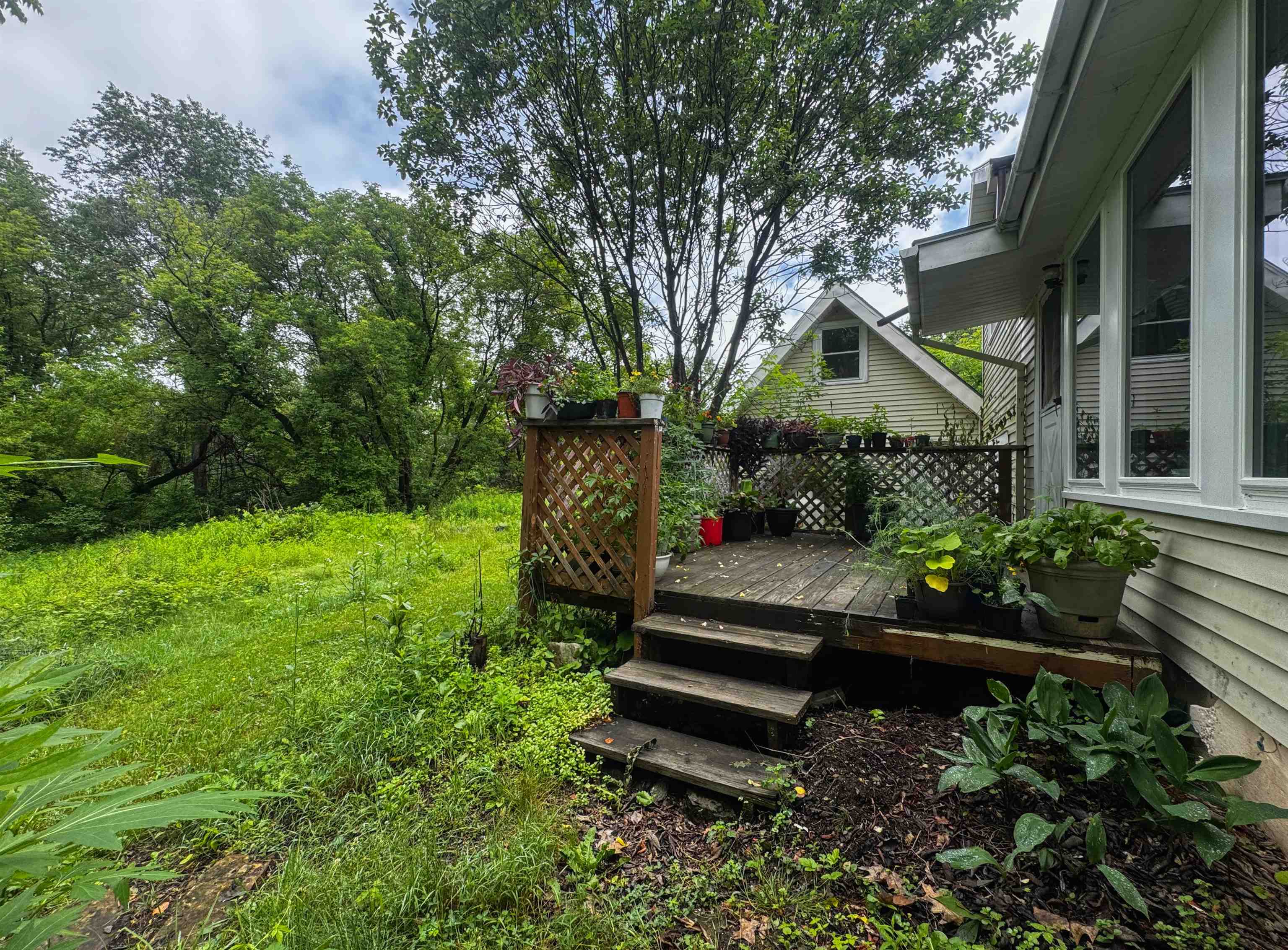main property photo 50