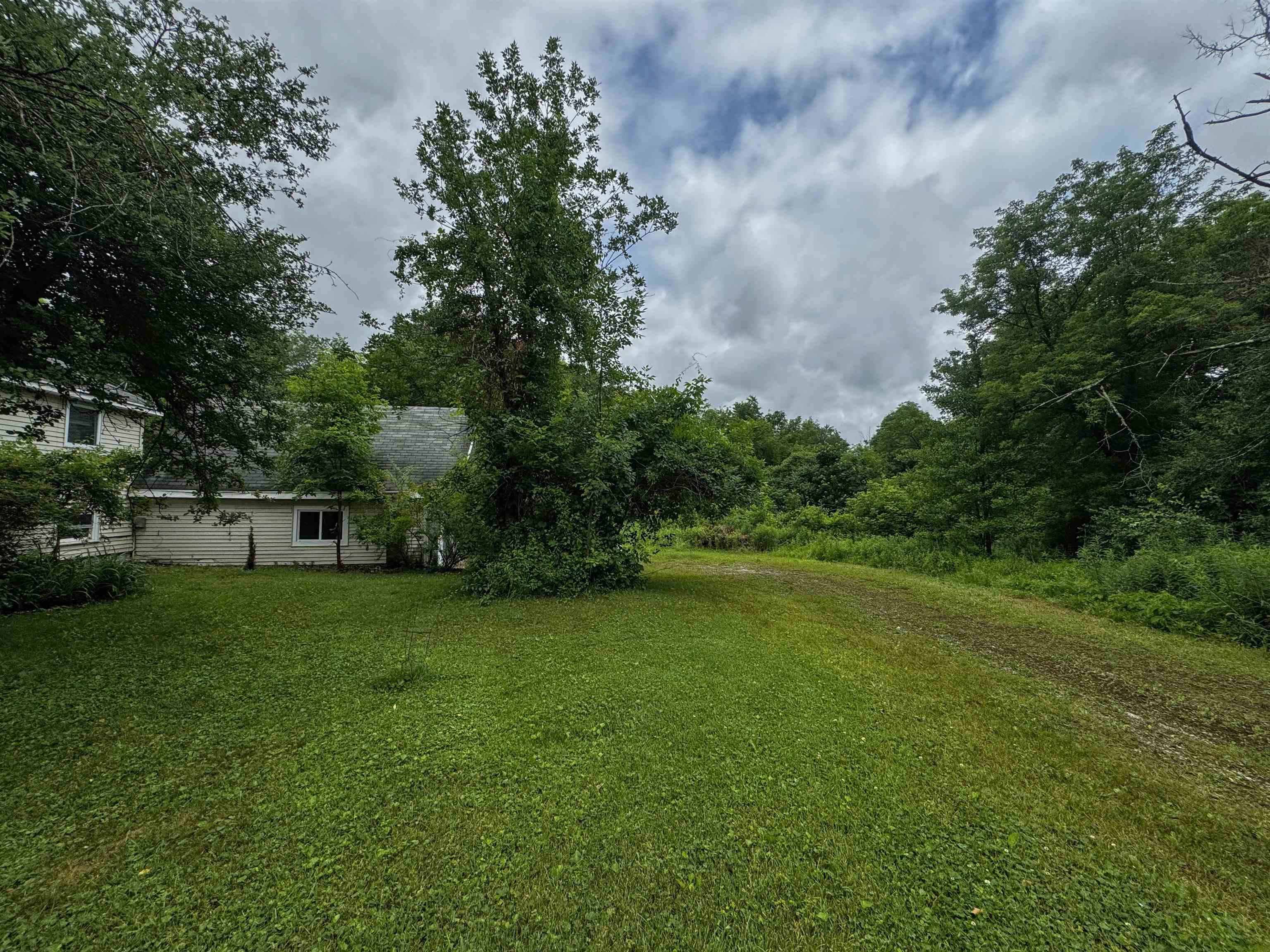main property photo 57