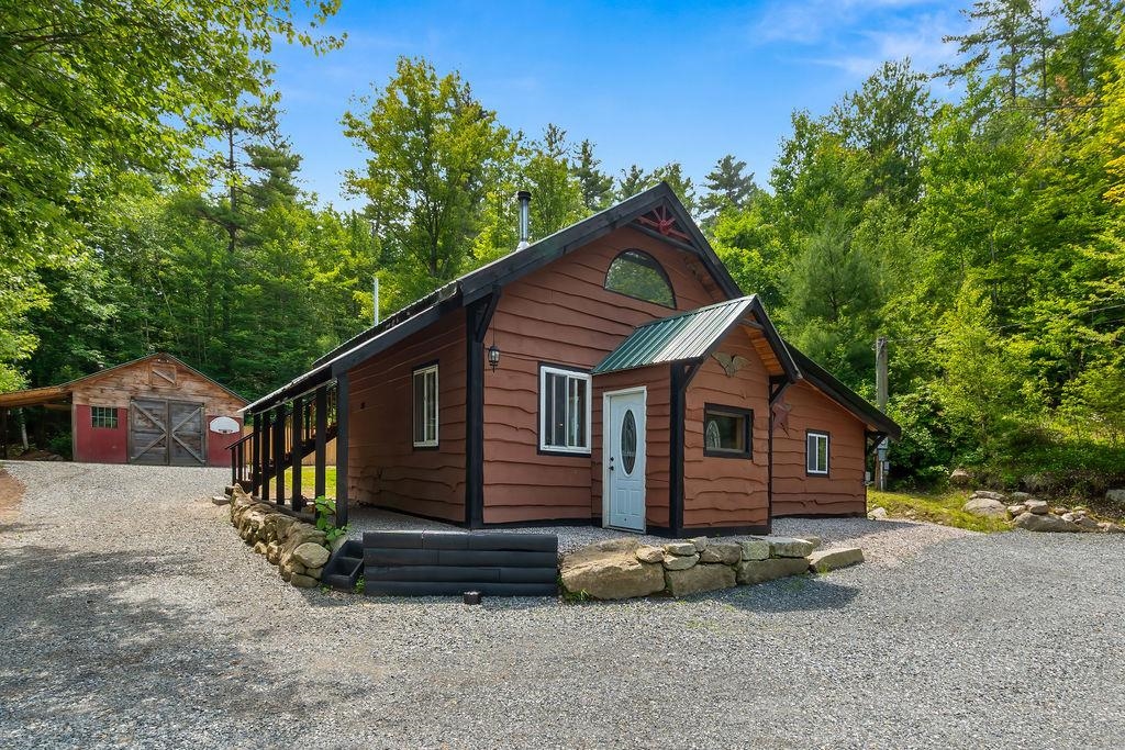 main property photo 1