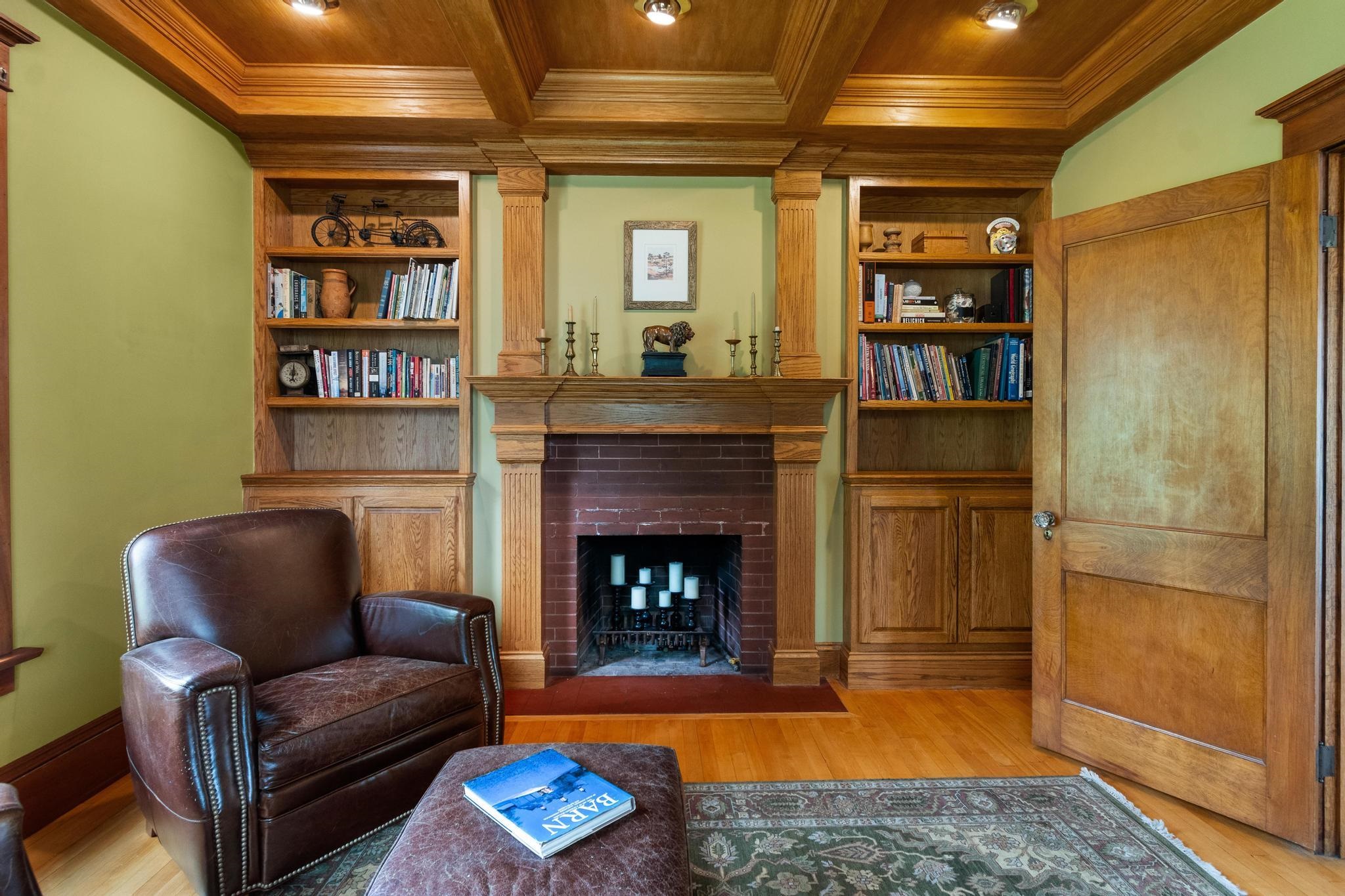 main property photo 31