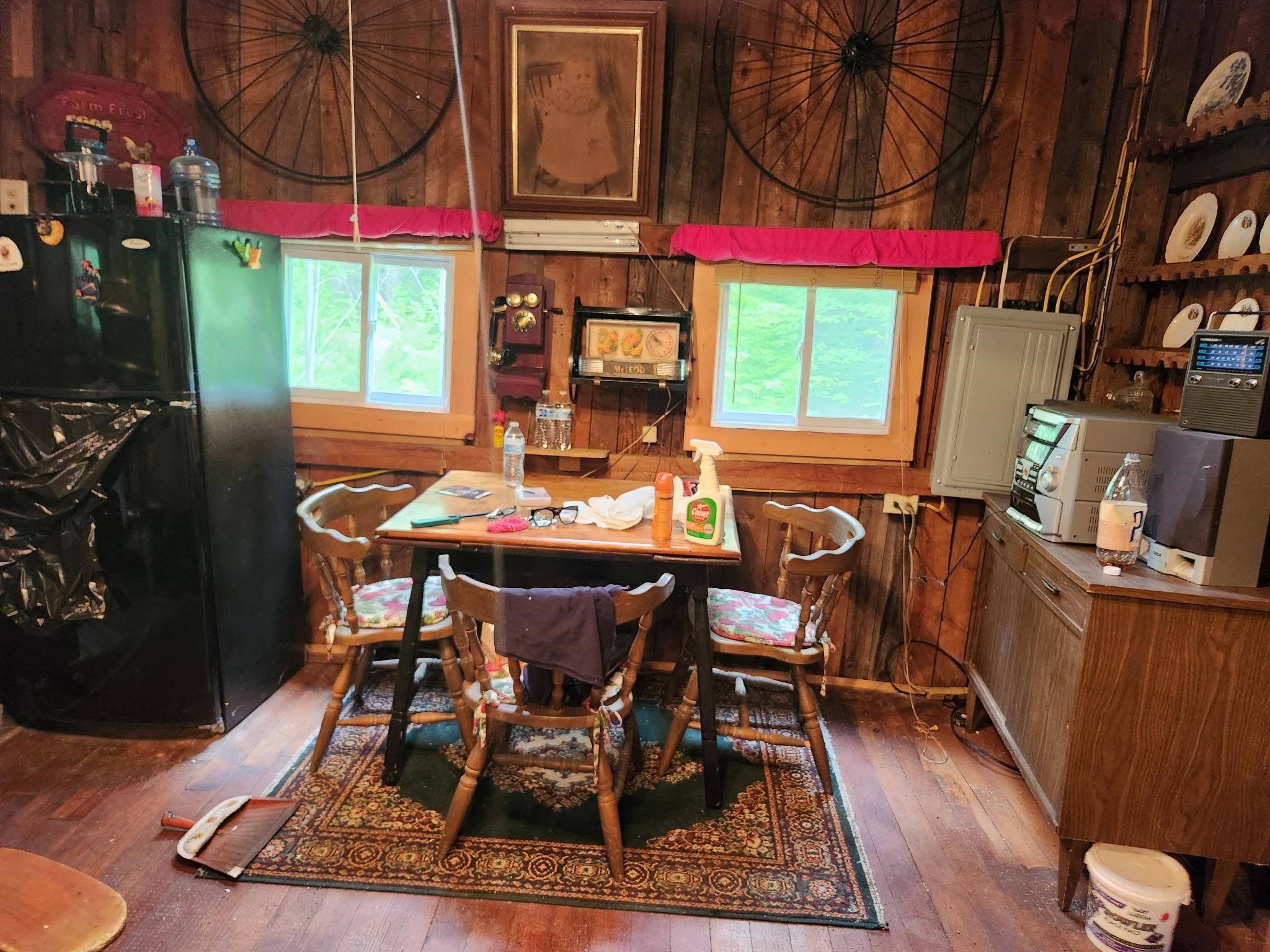 main property photo 7