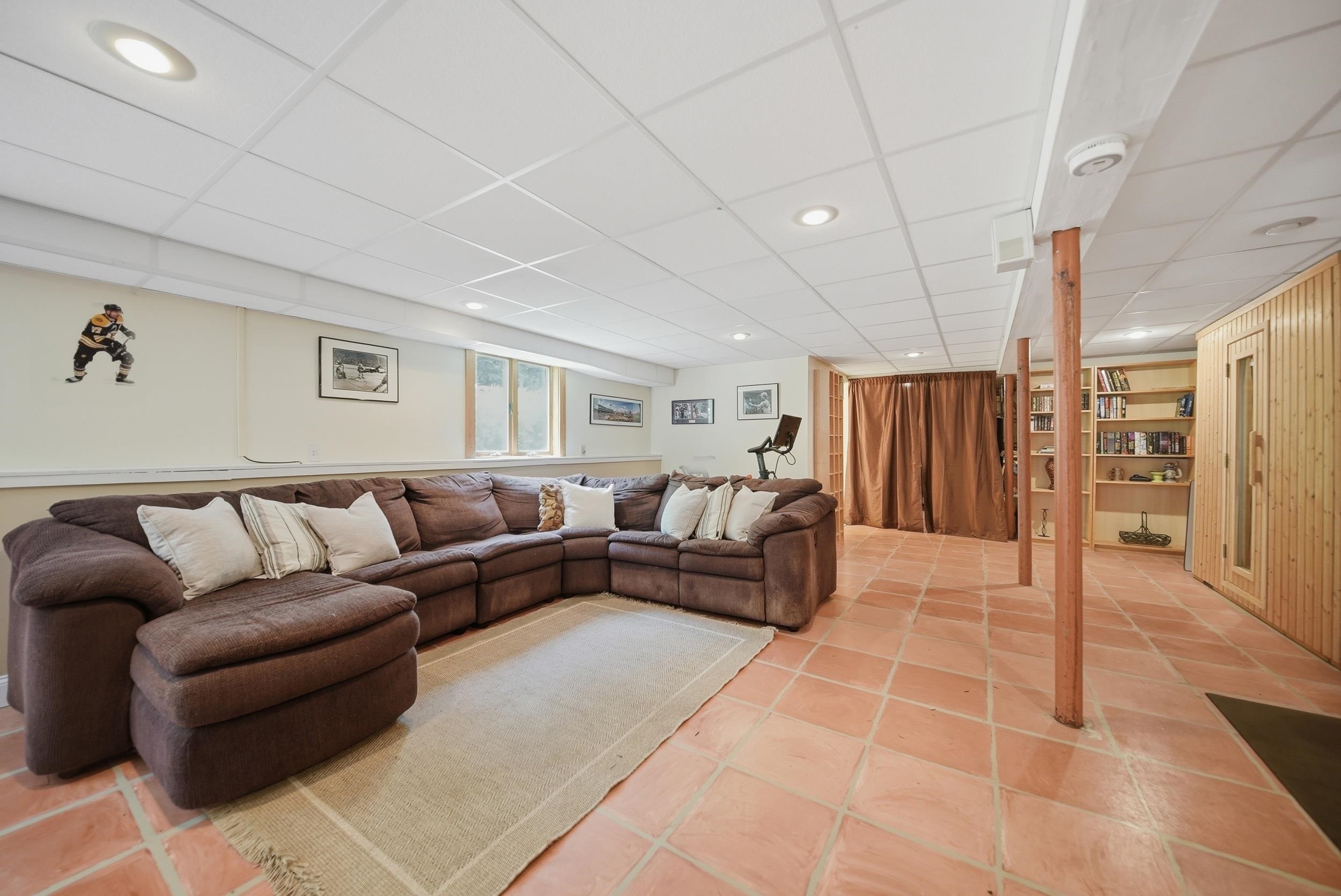 main property photo 47