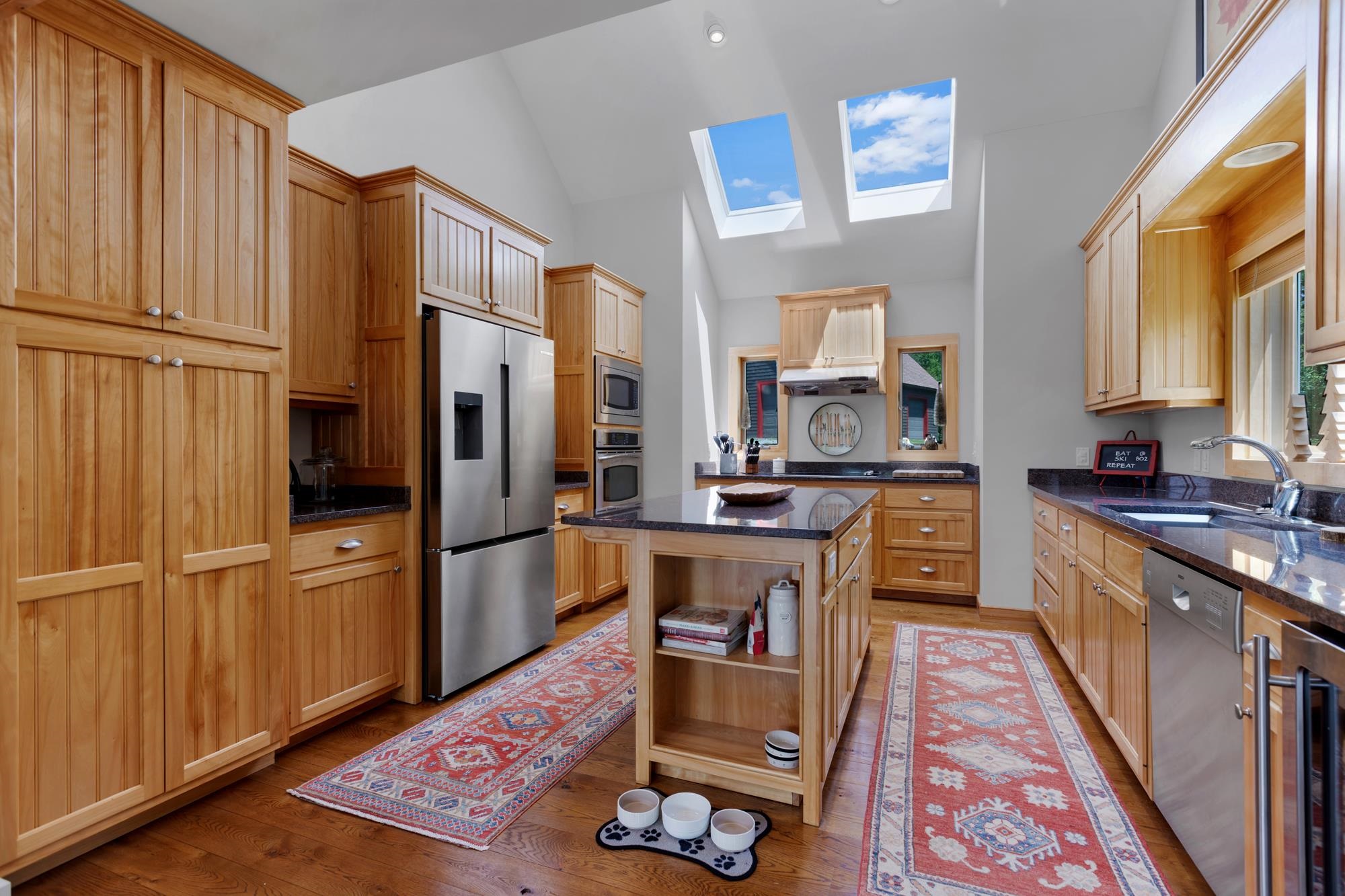 main property photo 14