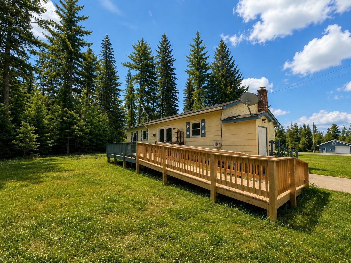 main property photo 30