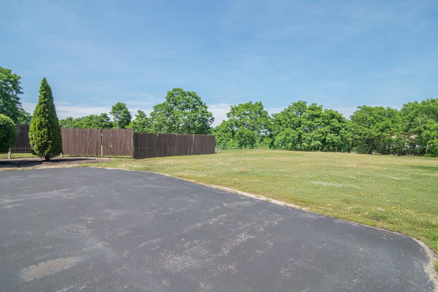 main property photo 54