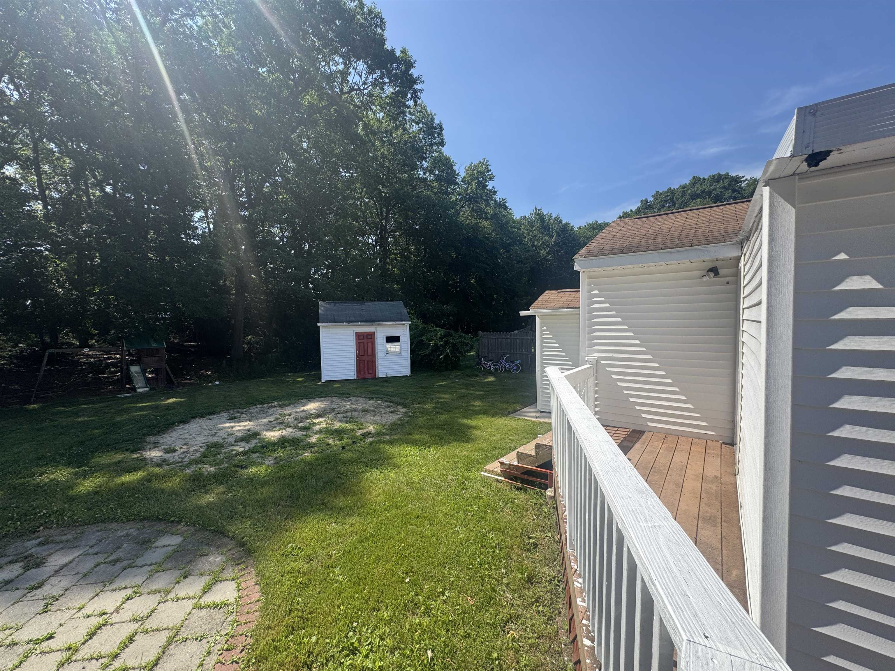 main property photo 37