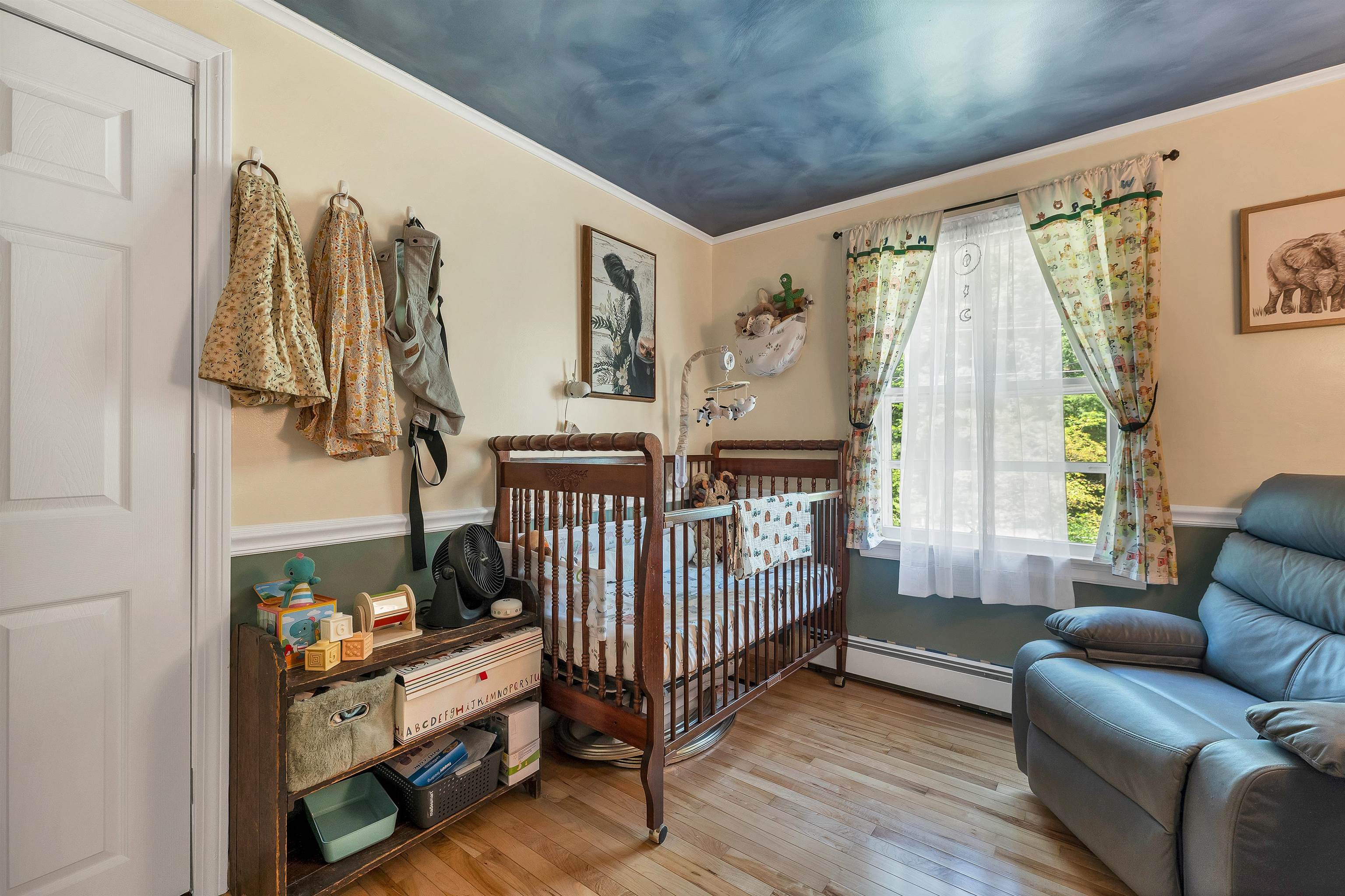 main property photo 24