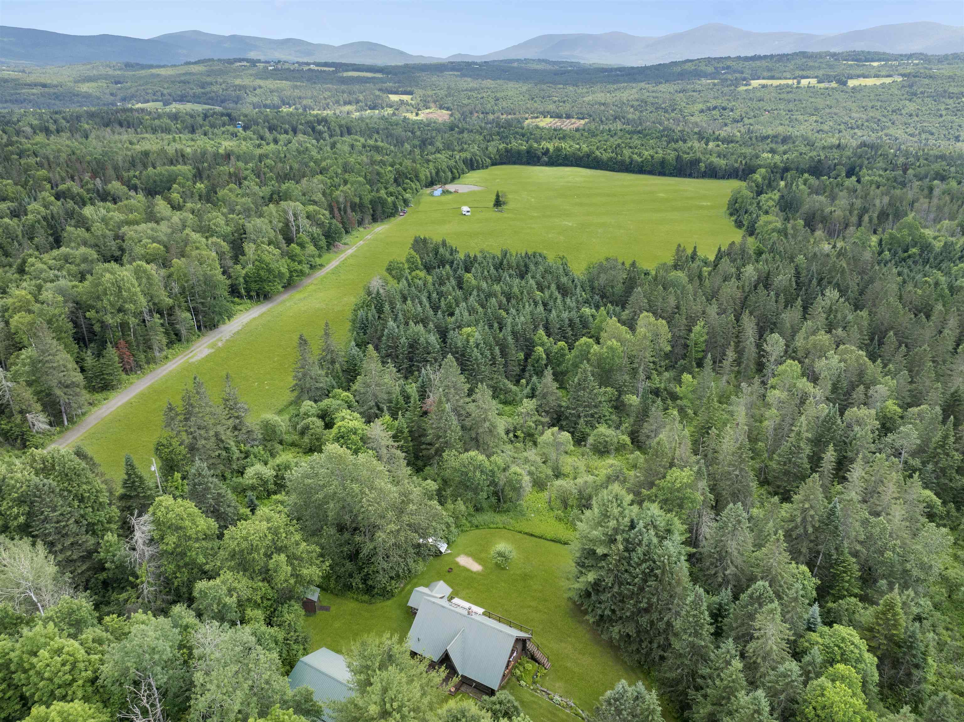 main property photo 50