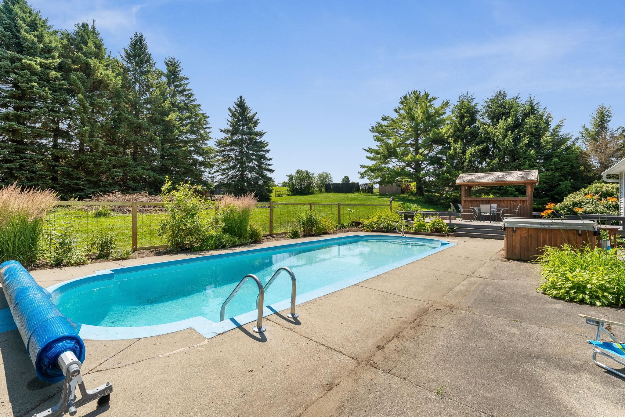 main property photo 51