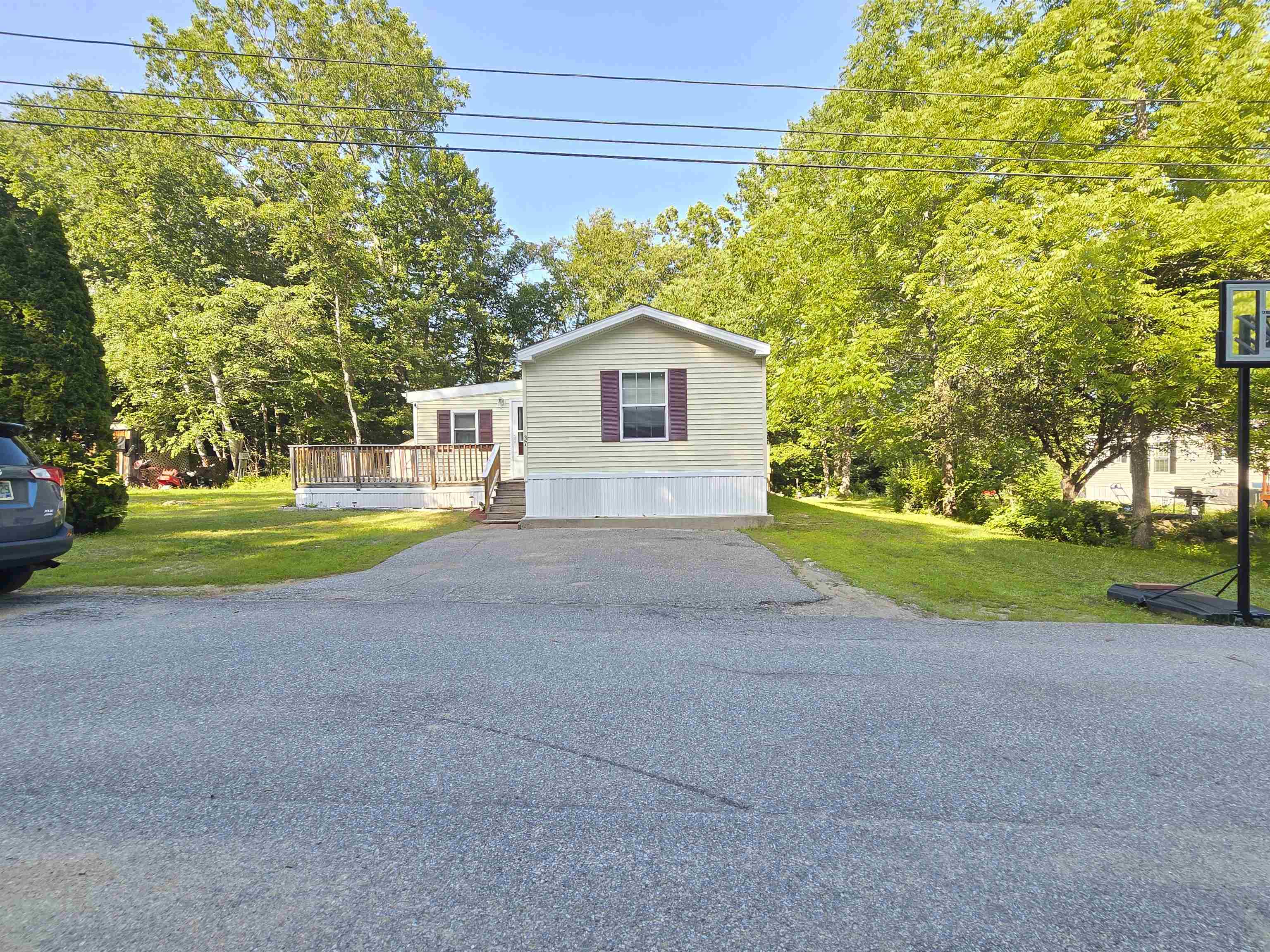 main property photo 11