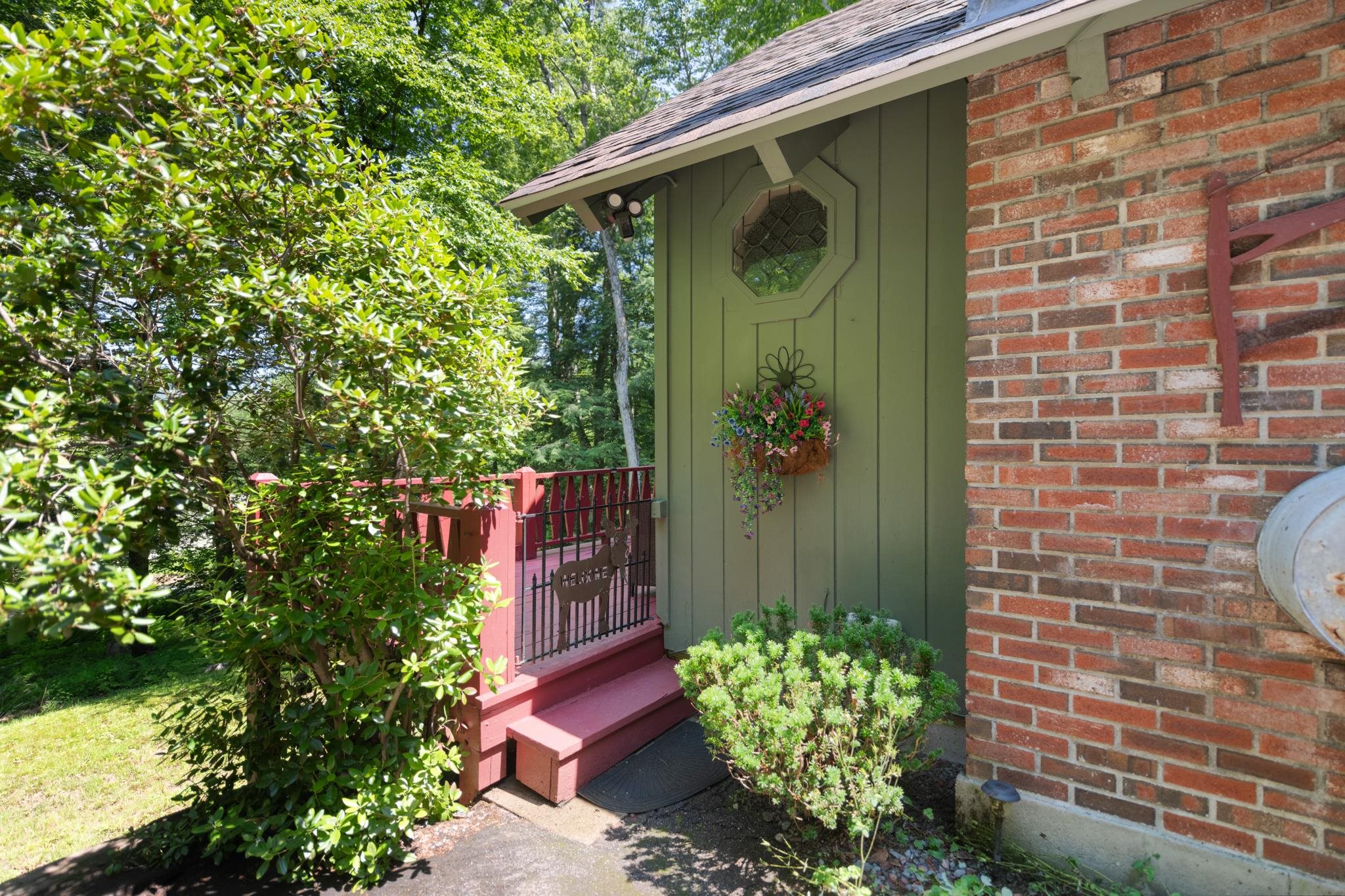 main property photo 42