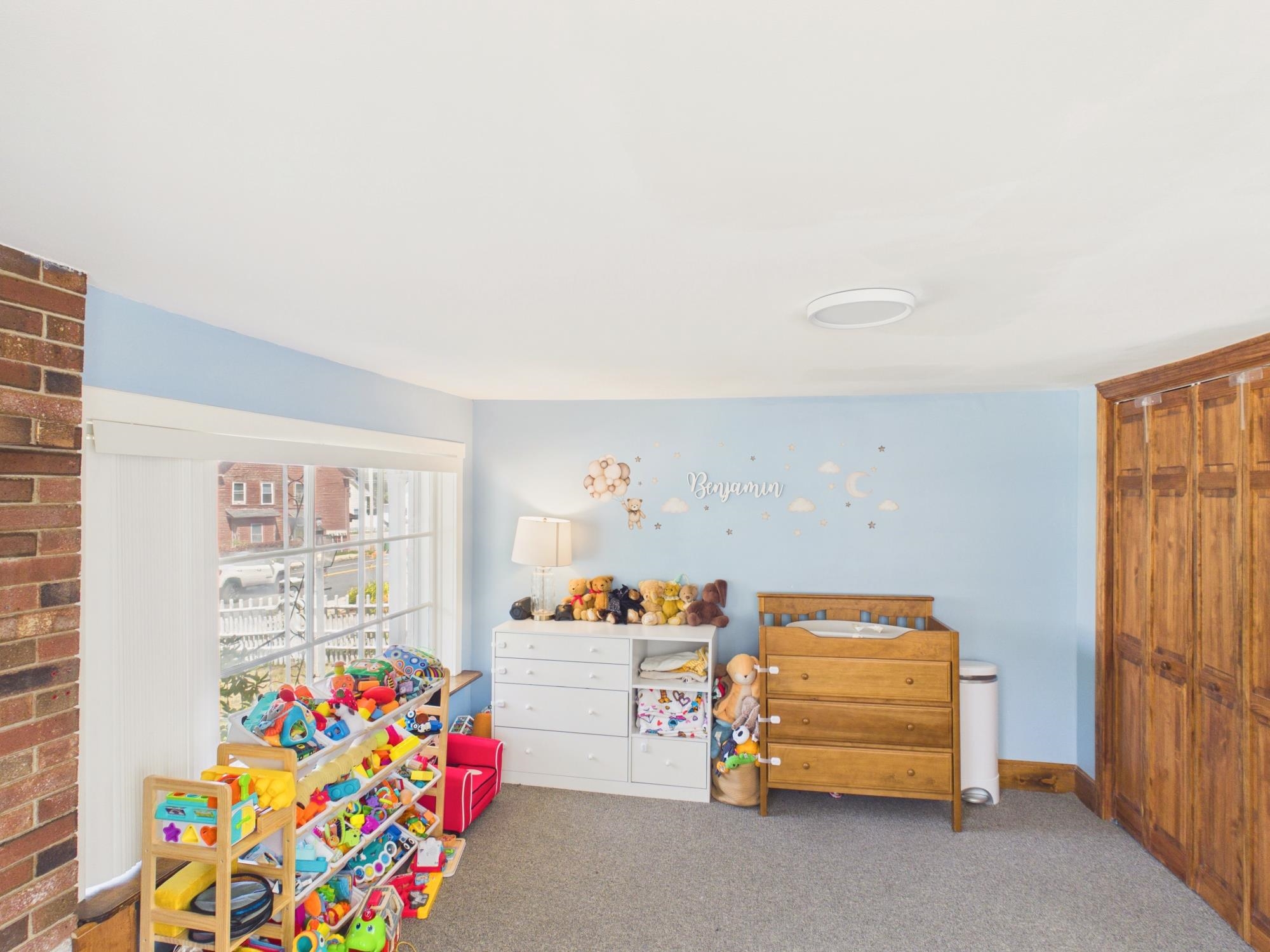 main property photo 17