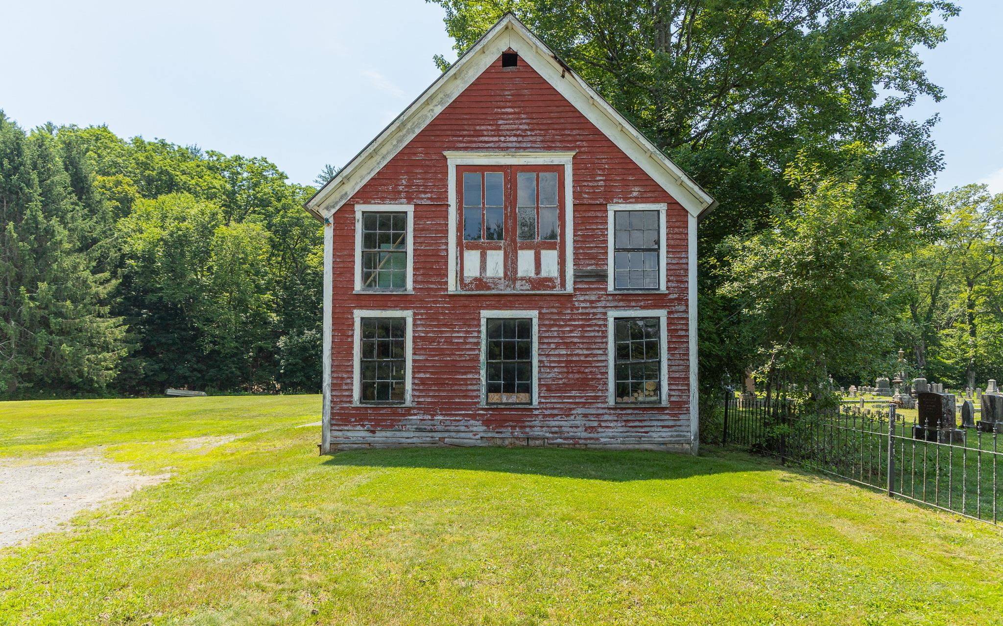 main property photo 21