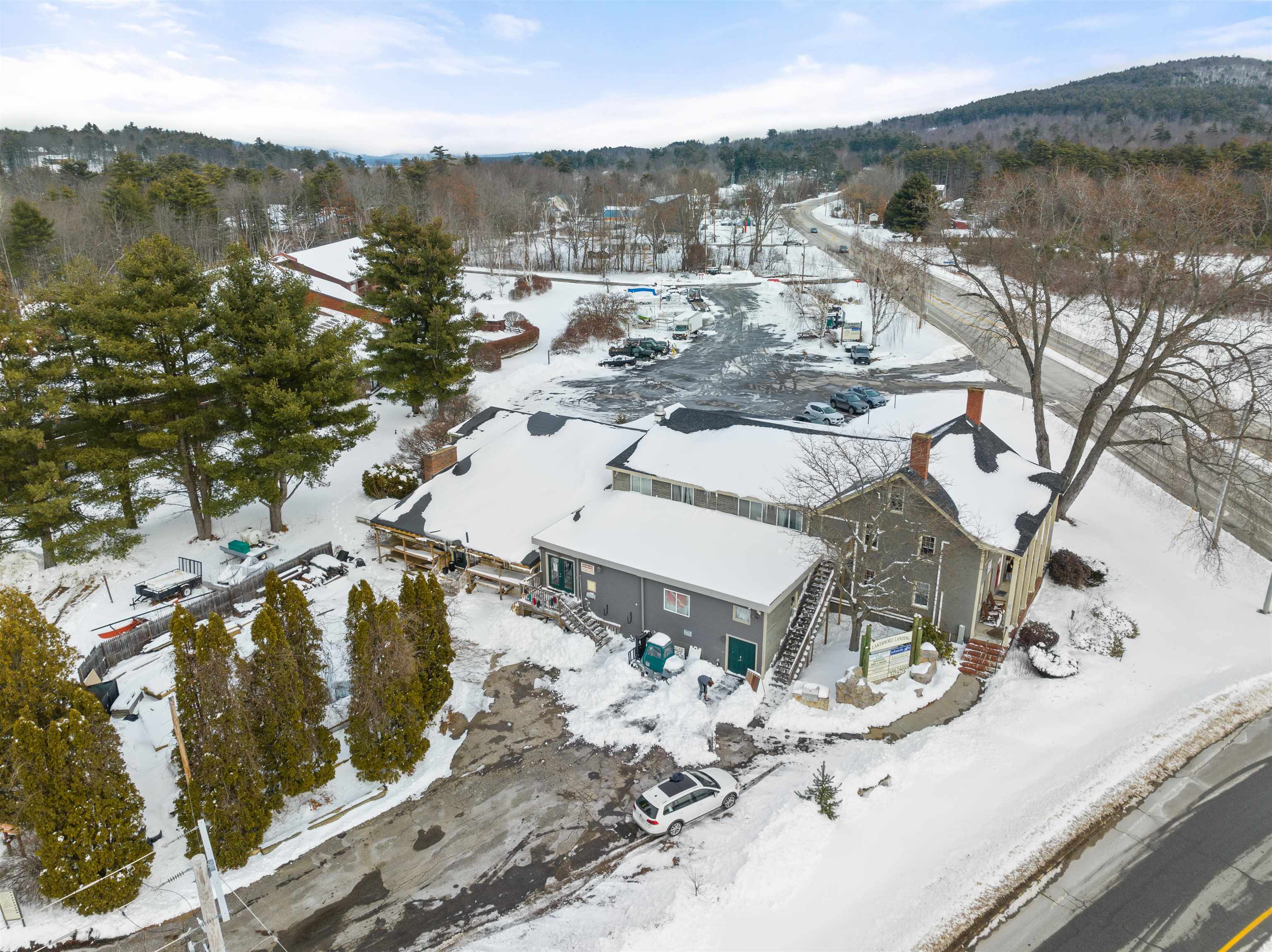 main property photo 37