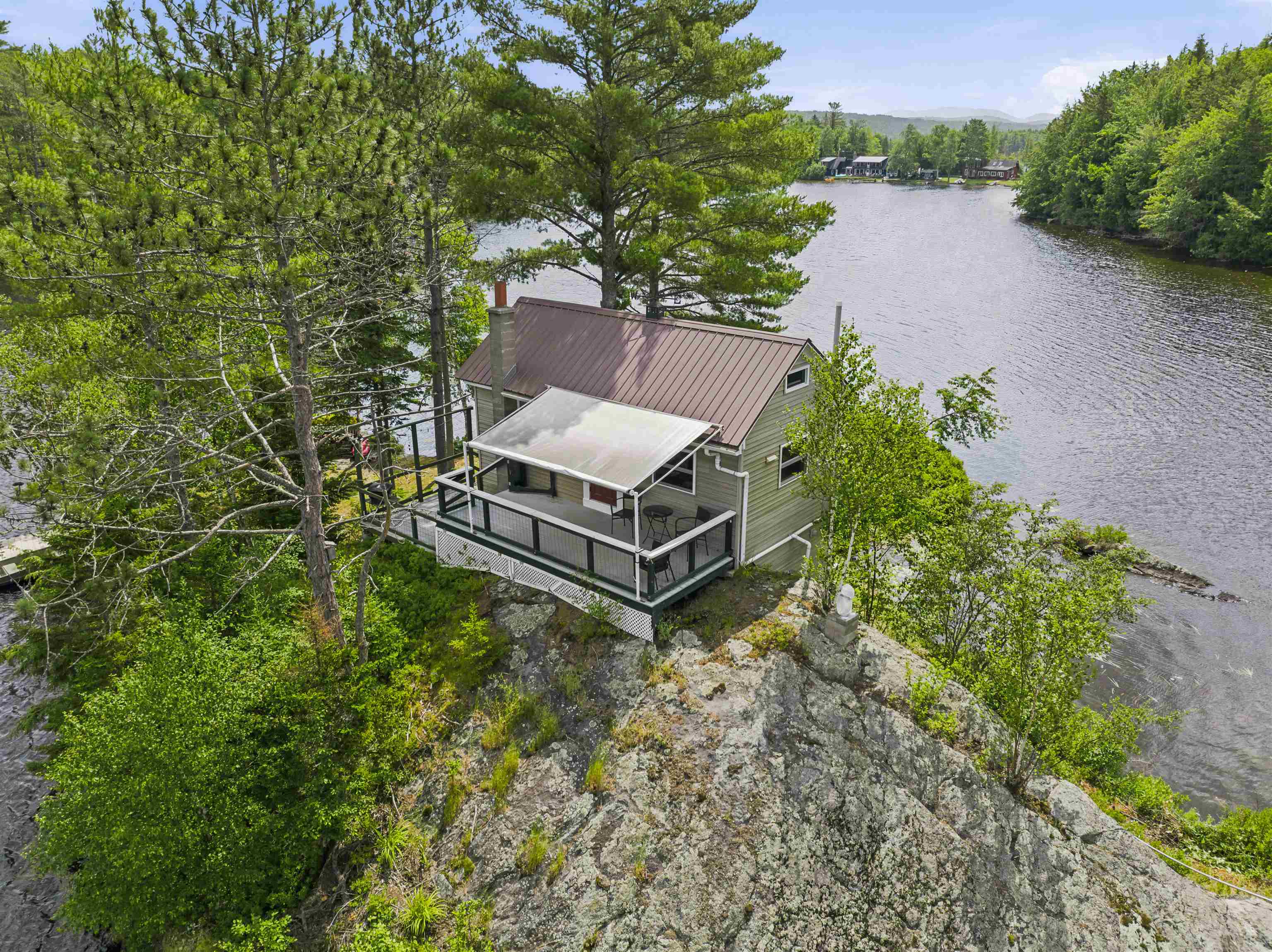 main property photo 12