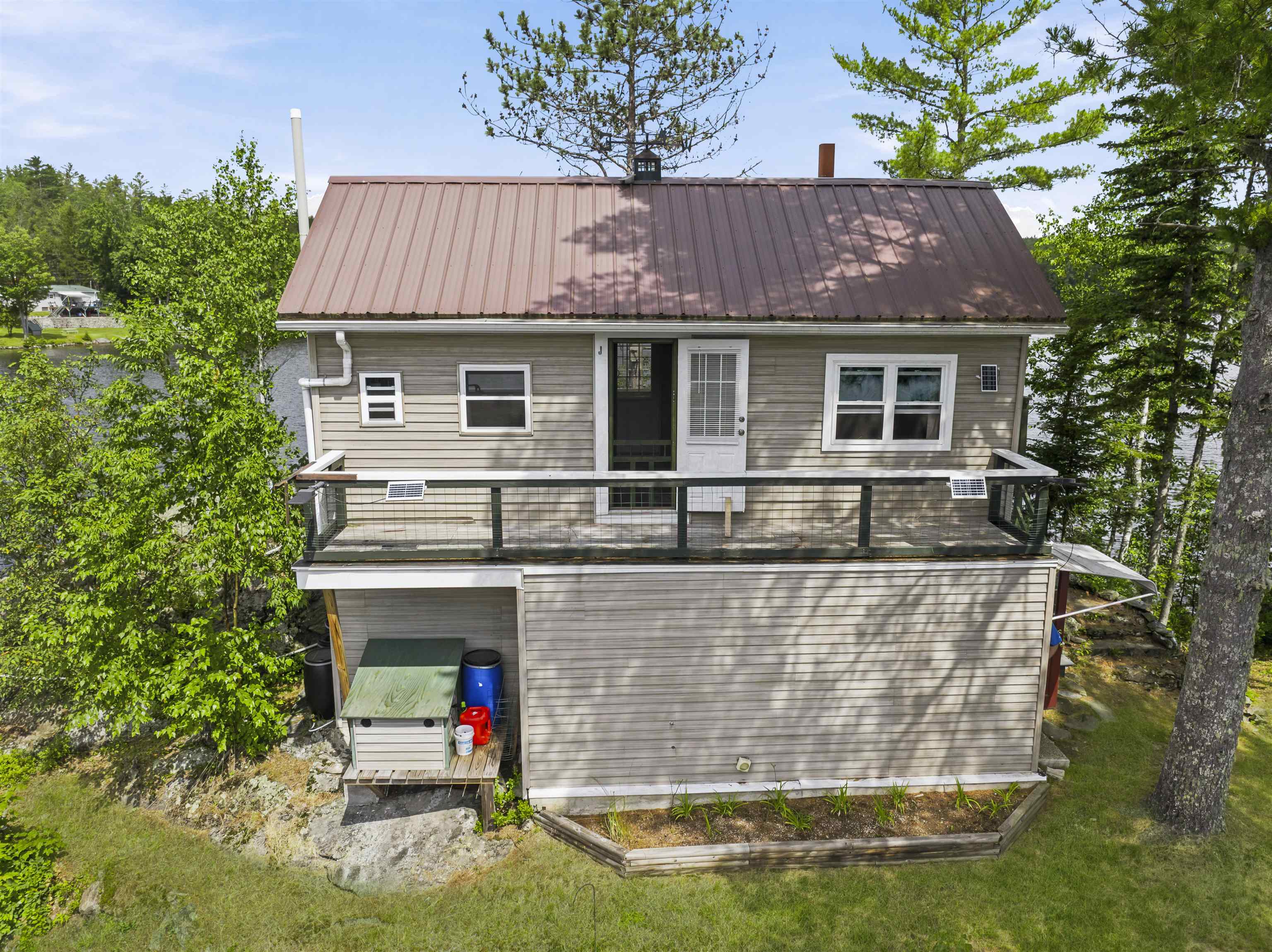 main property photo 6