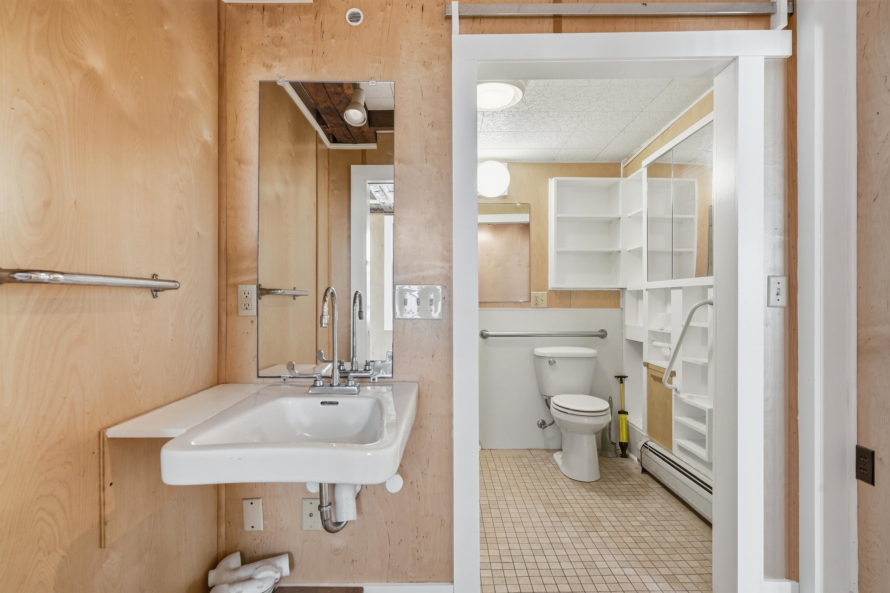 main property photo 15