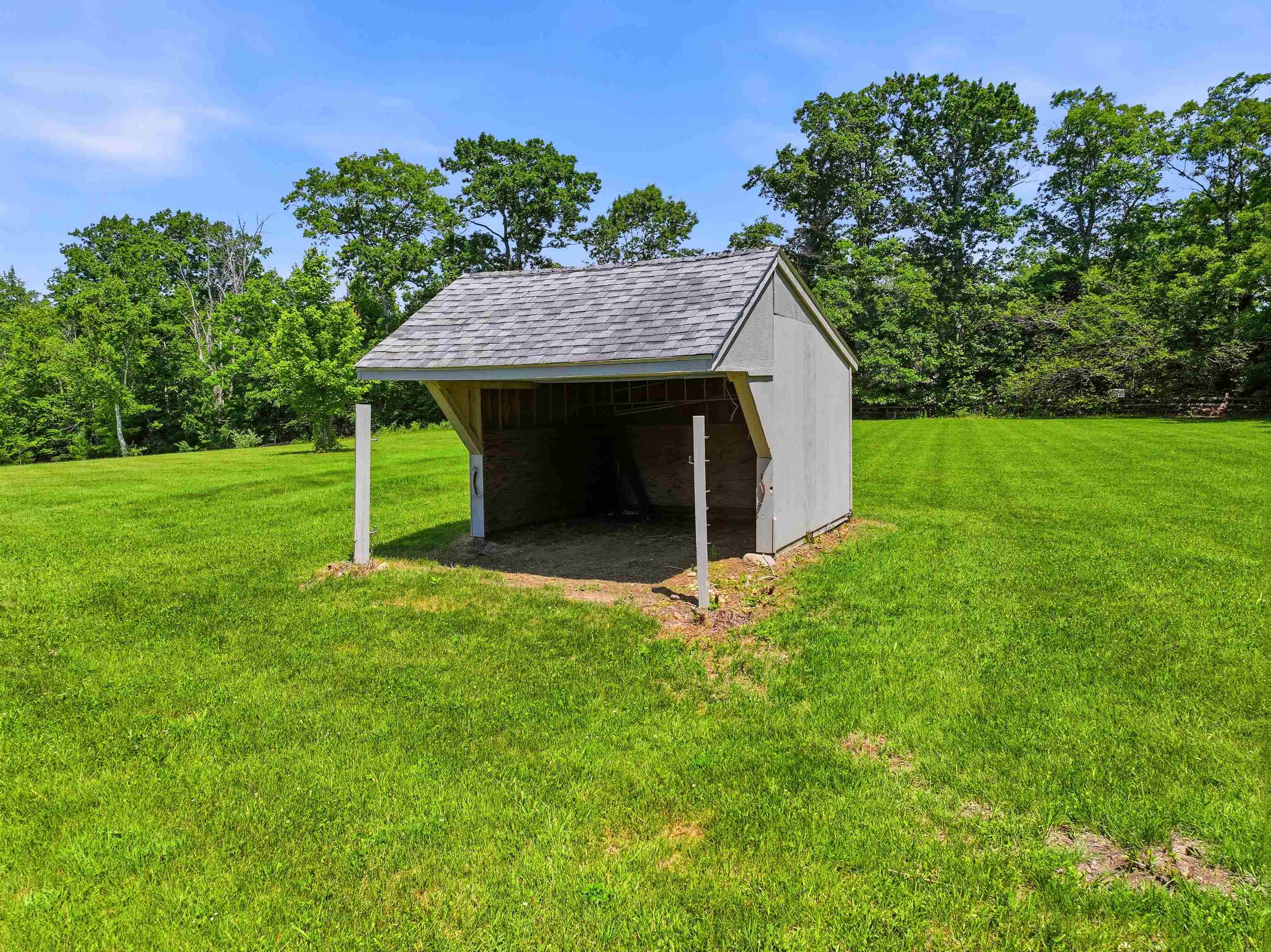 main property photo 42