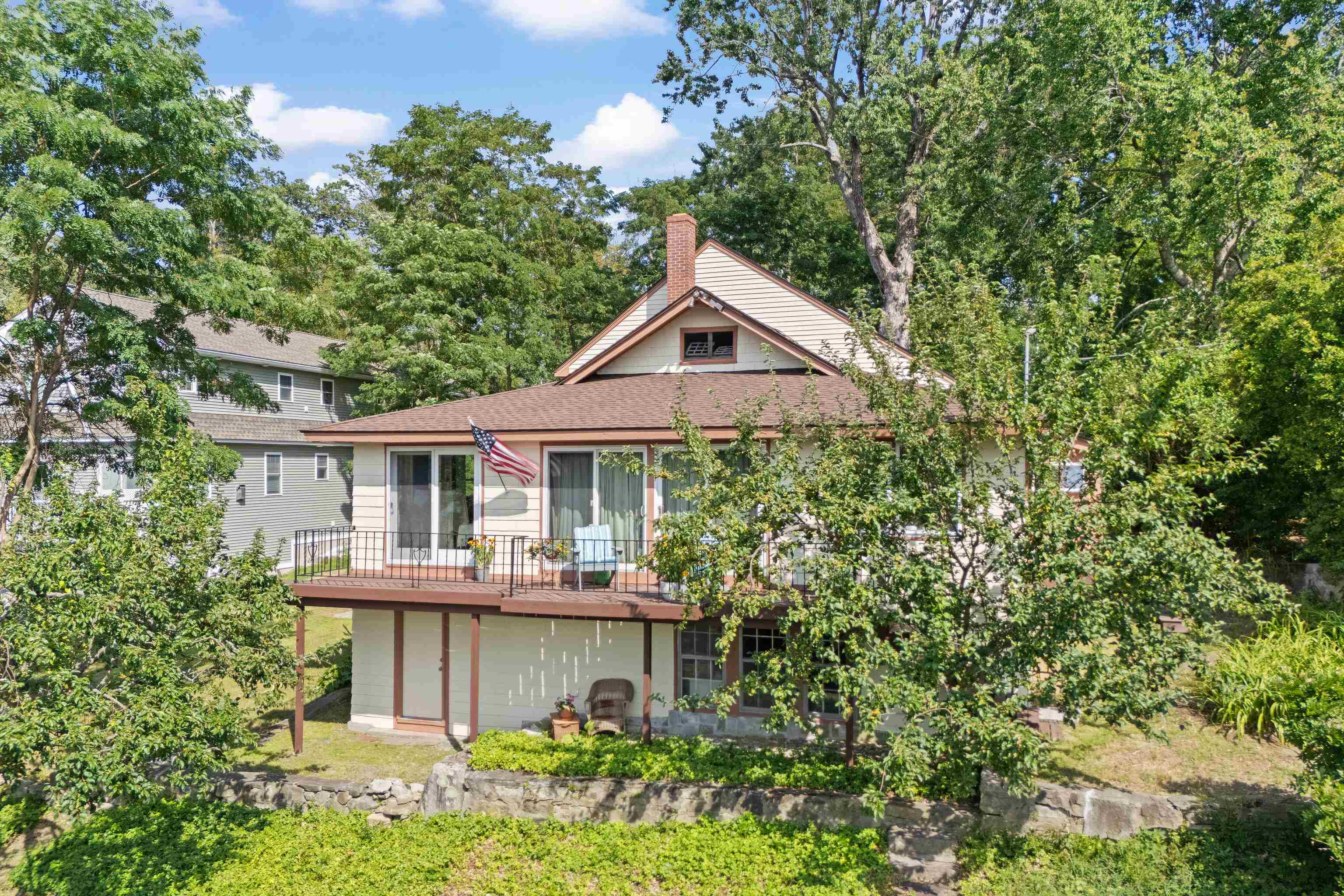 main property photo 35