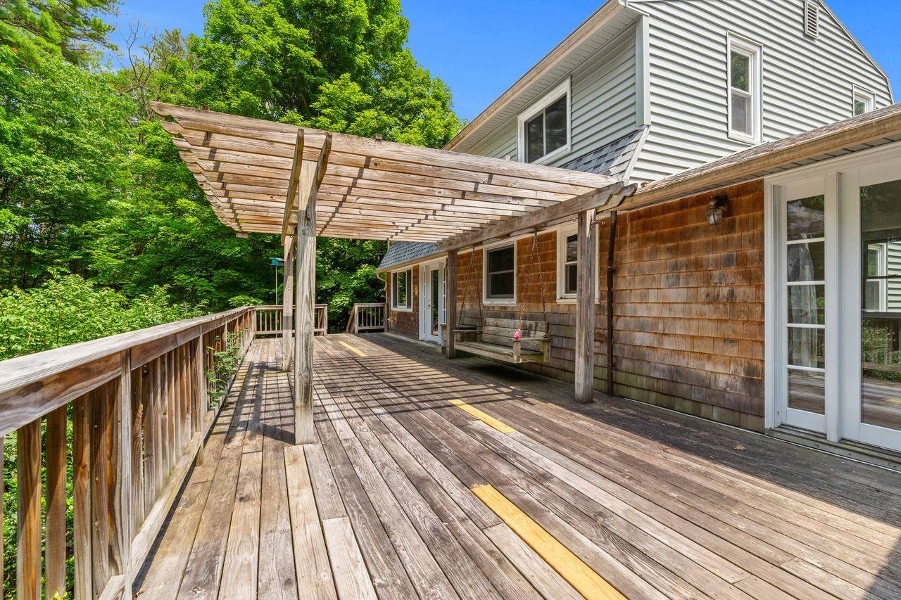 main property photo 45