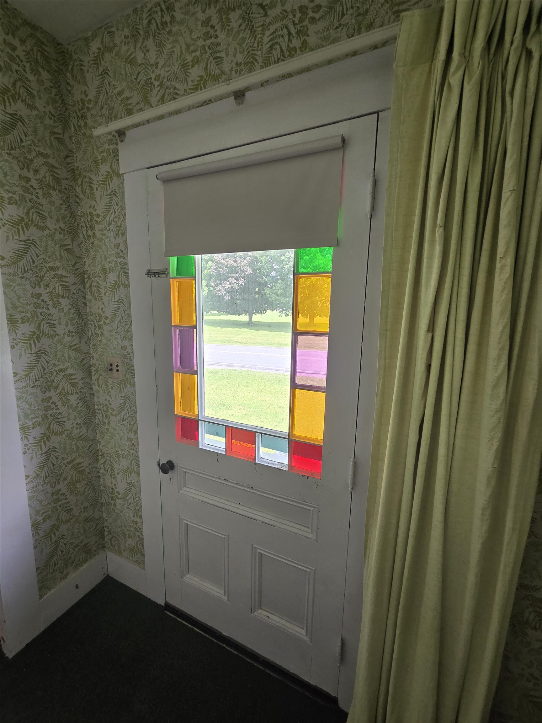 main property photo 30