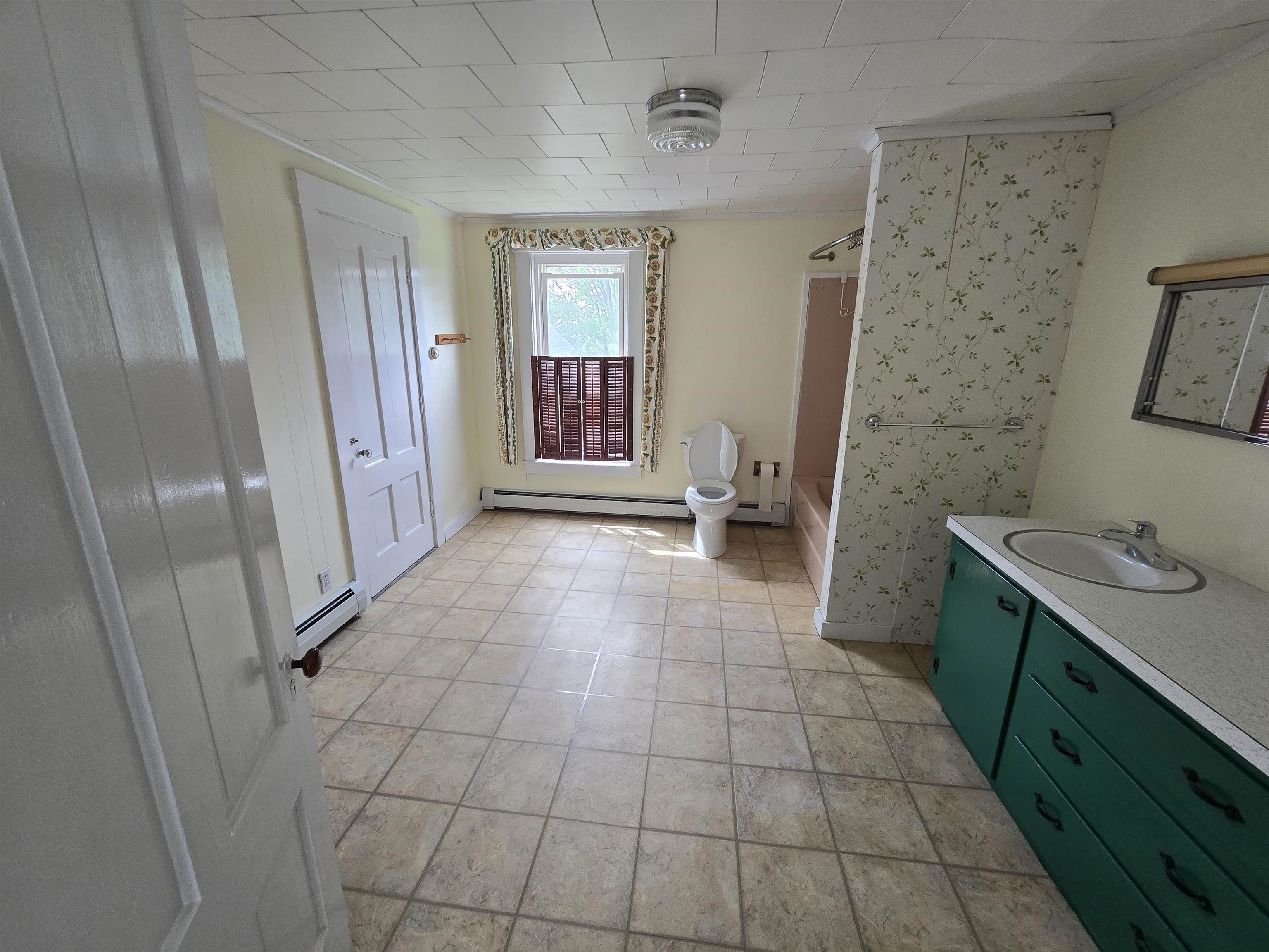 main property photo 49