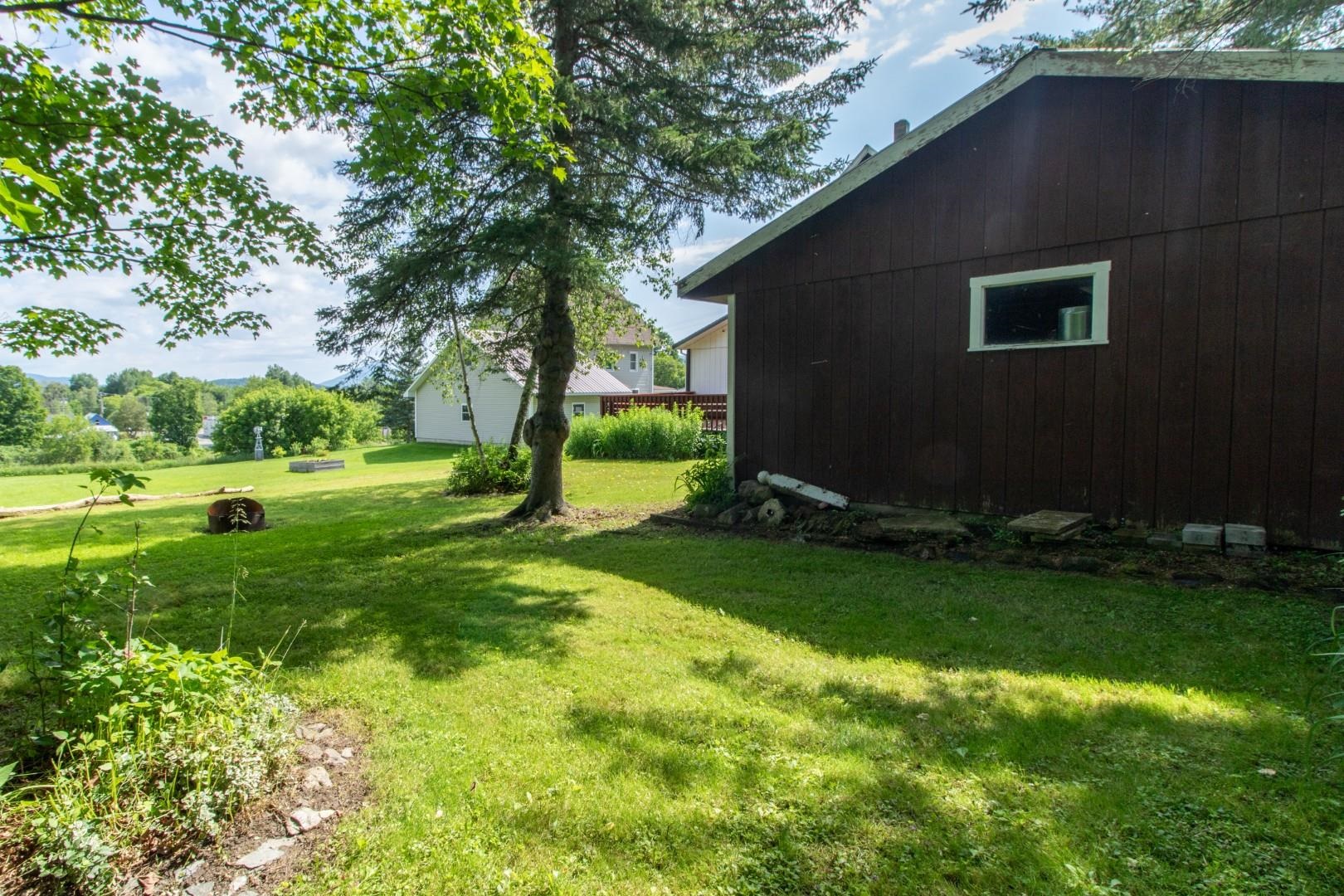 main property photo 46
