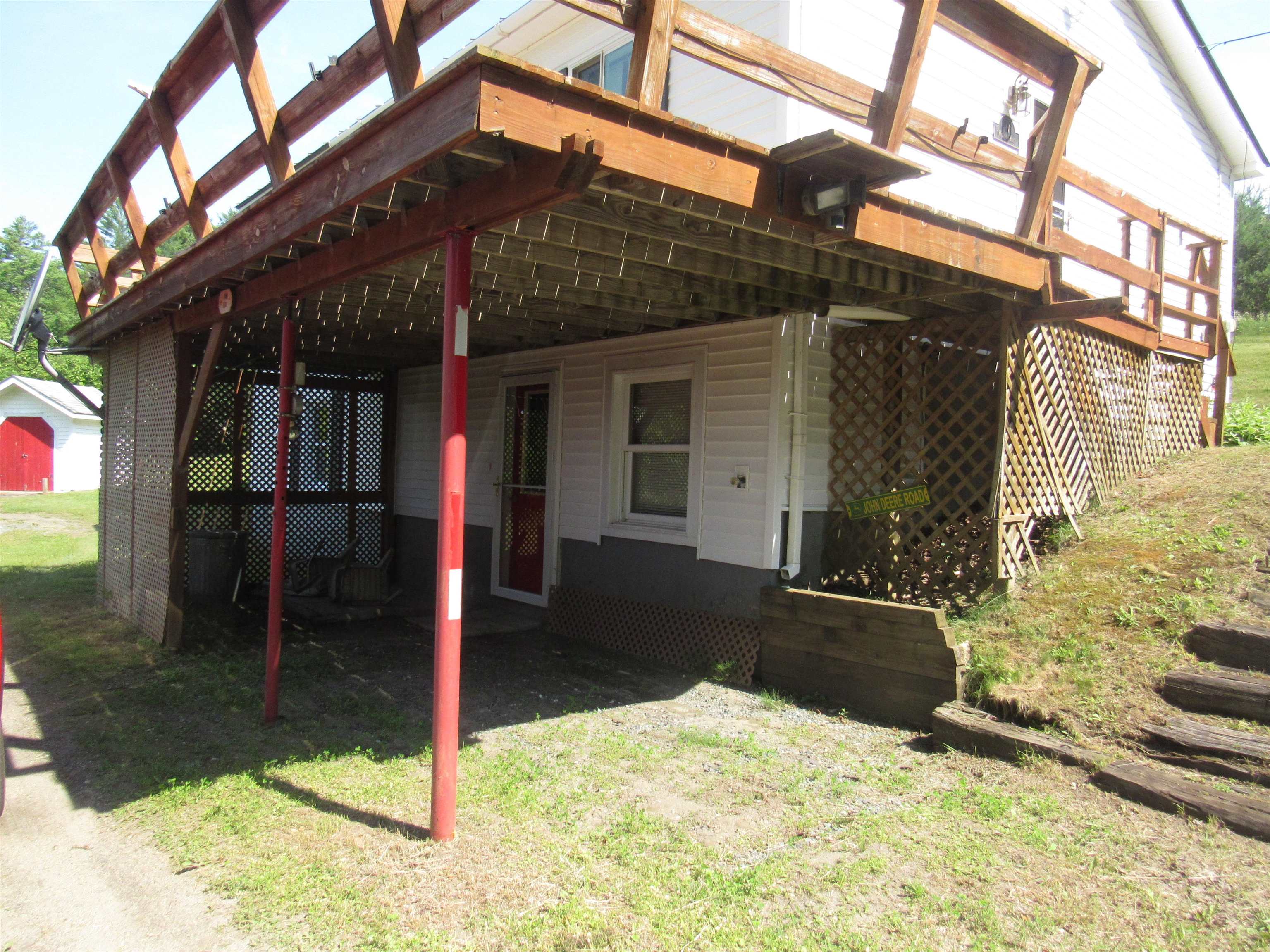 main property photo 3