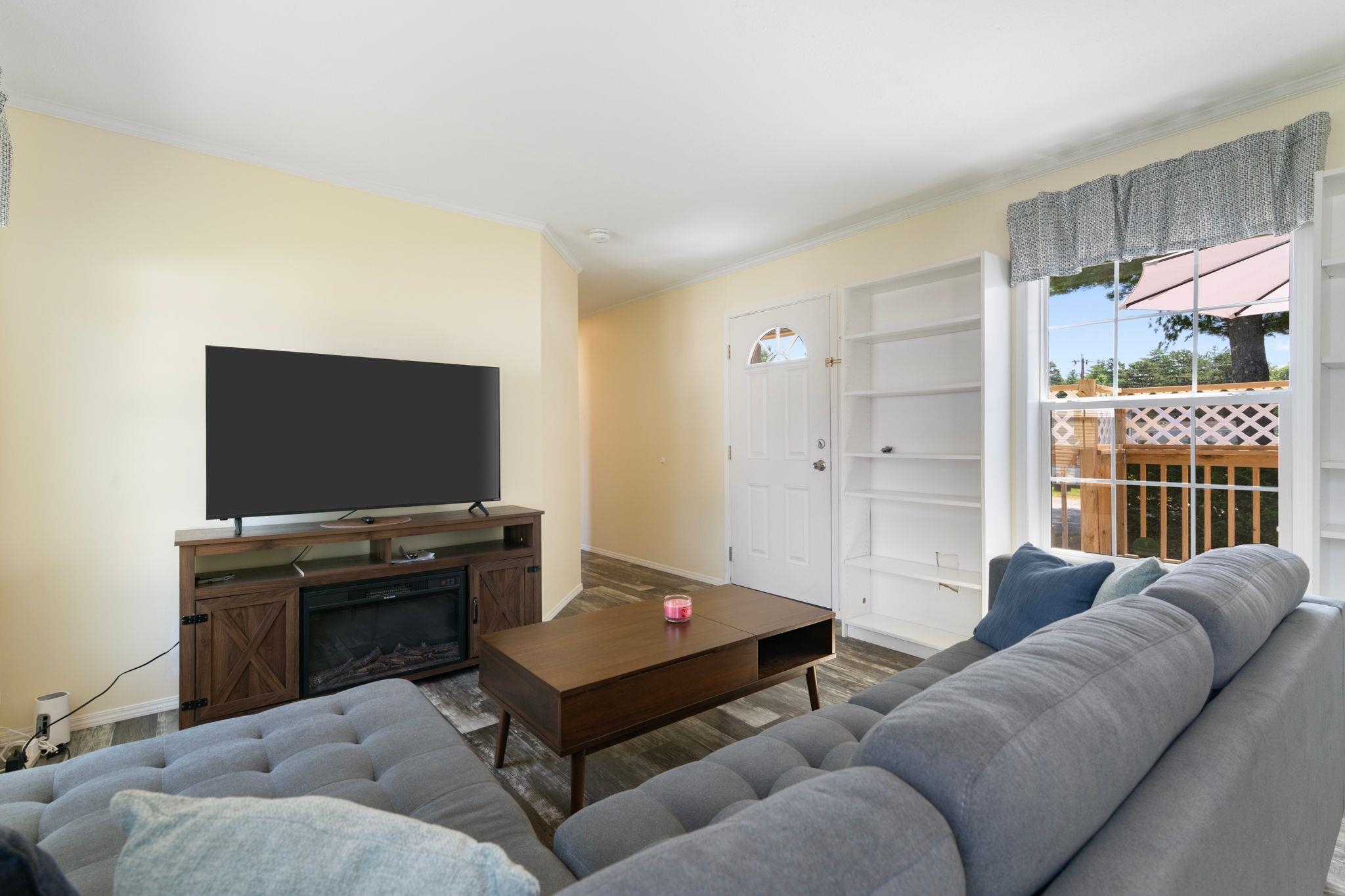 main property photo 5