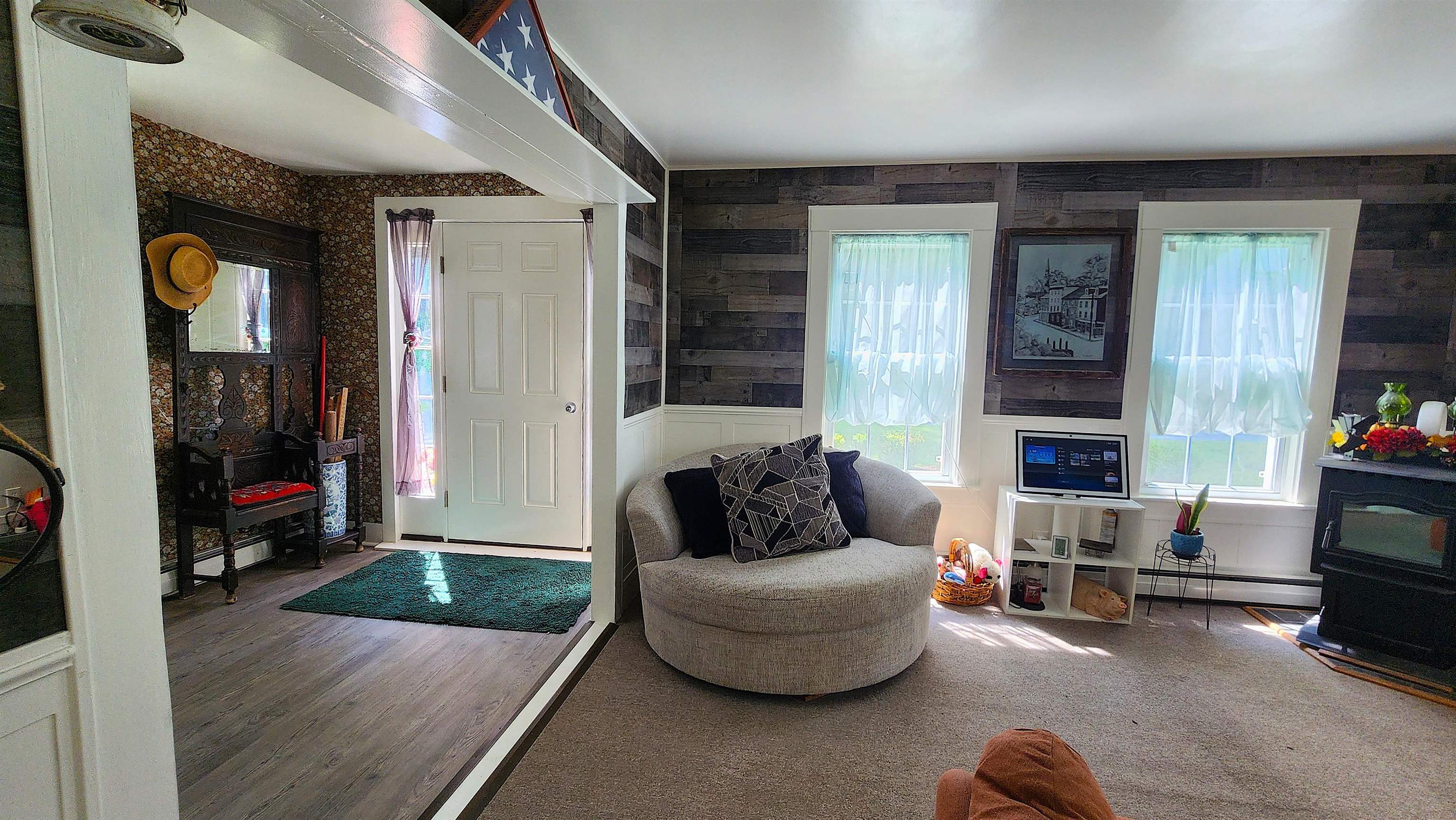 main property photo 7