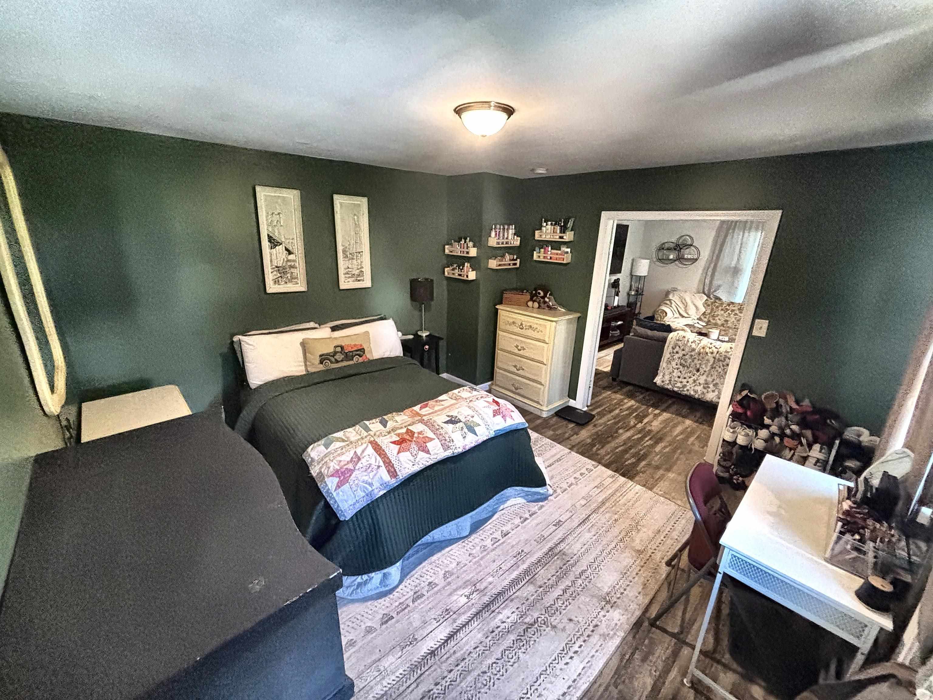 main property photo 6