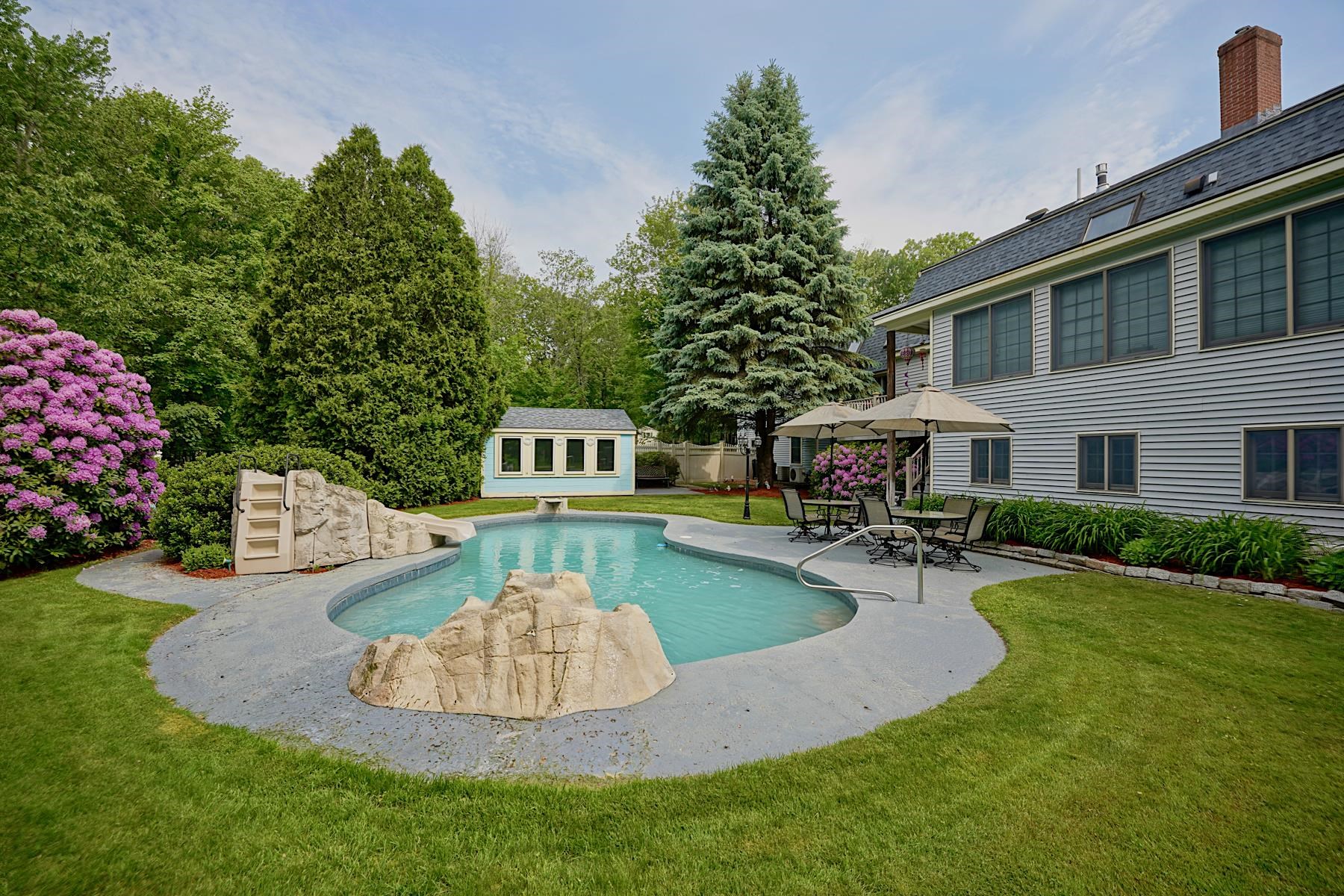 main property photo 7