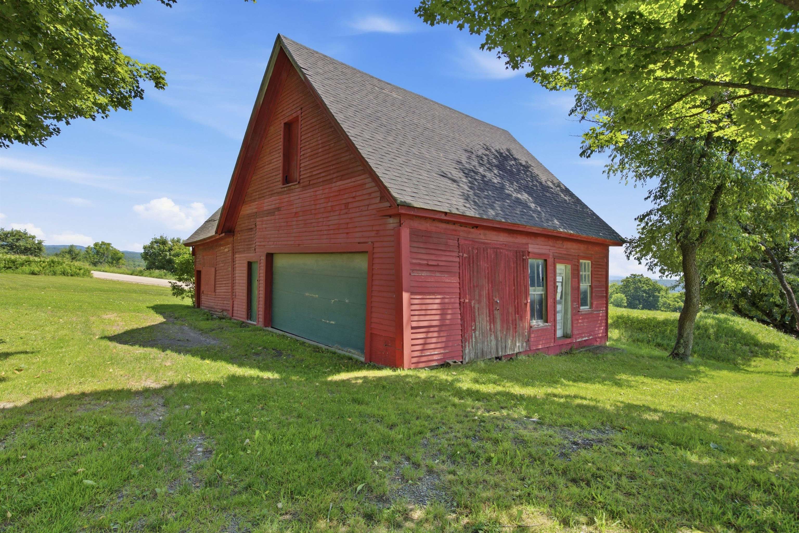 main property photo 46