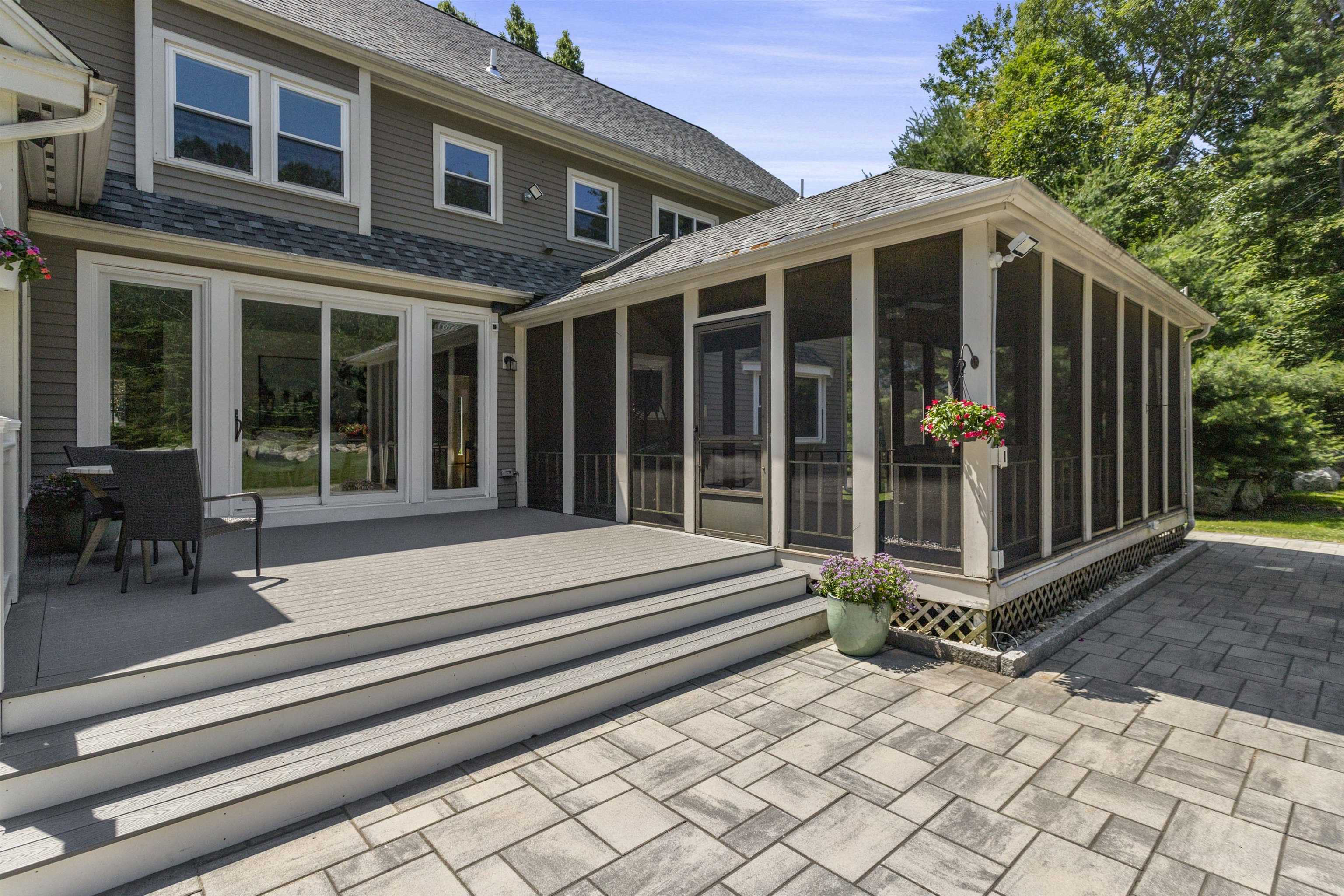 main property photo 51