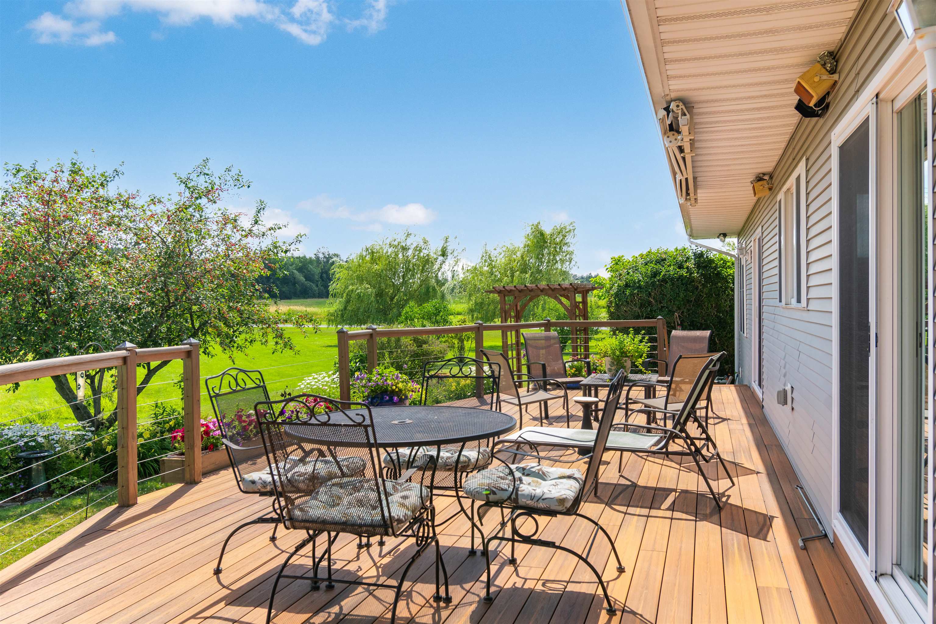 main property photo 16