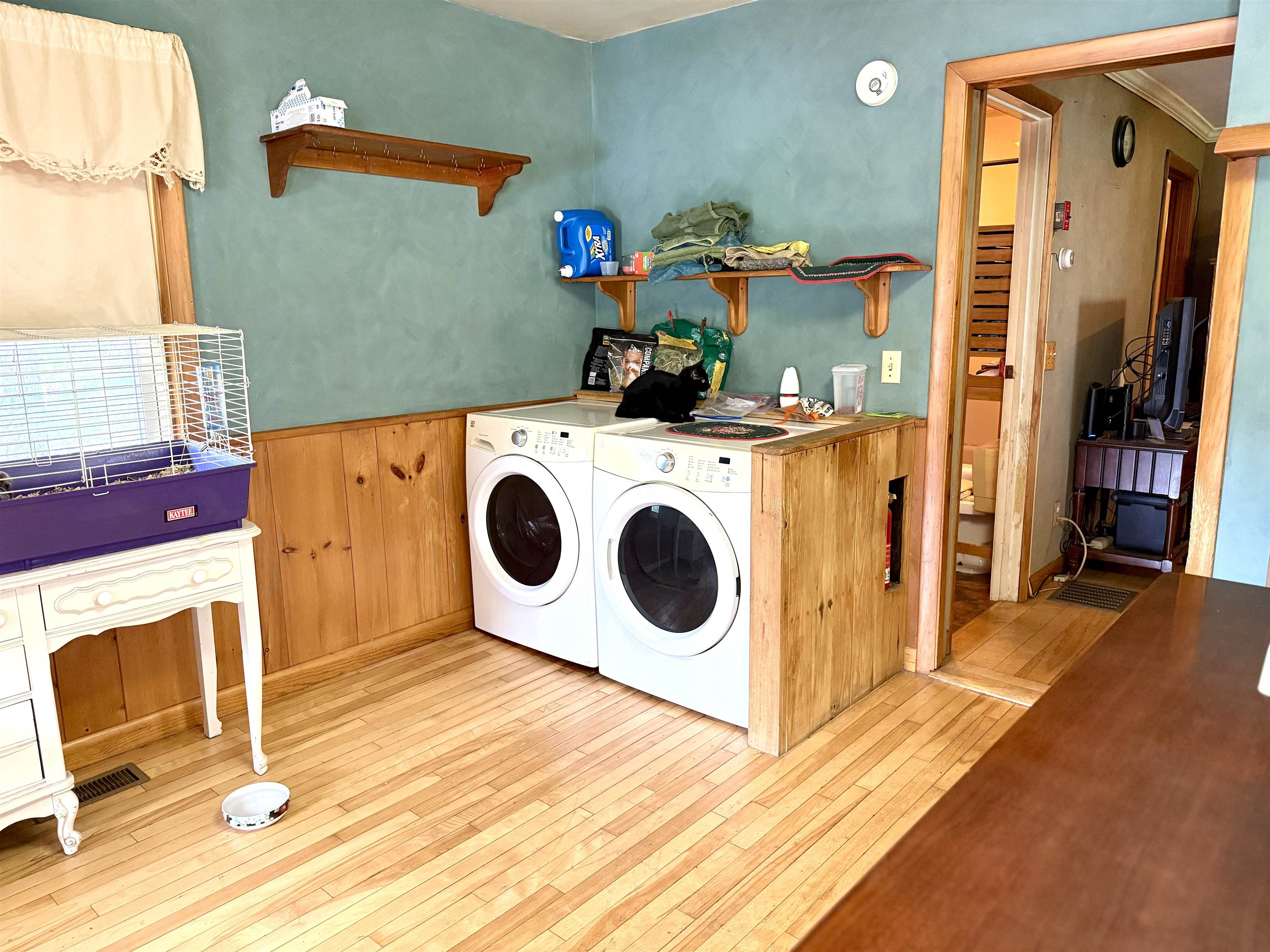 main property photo 8