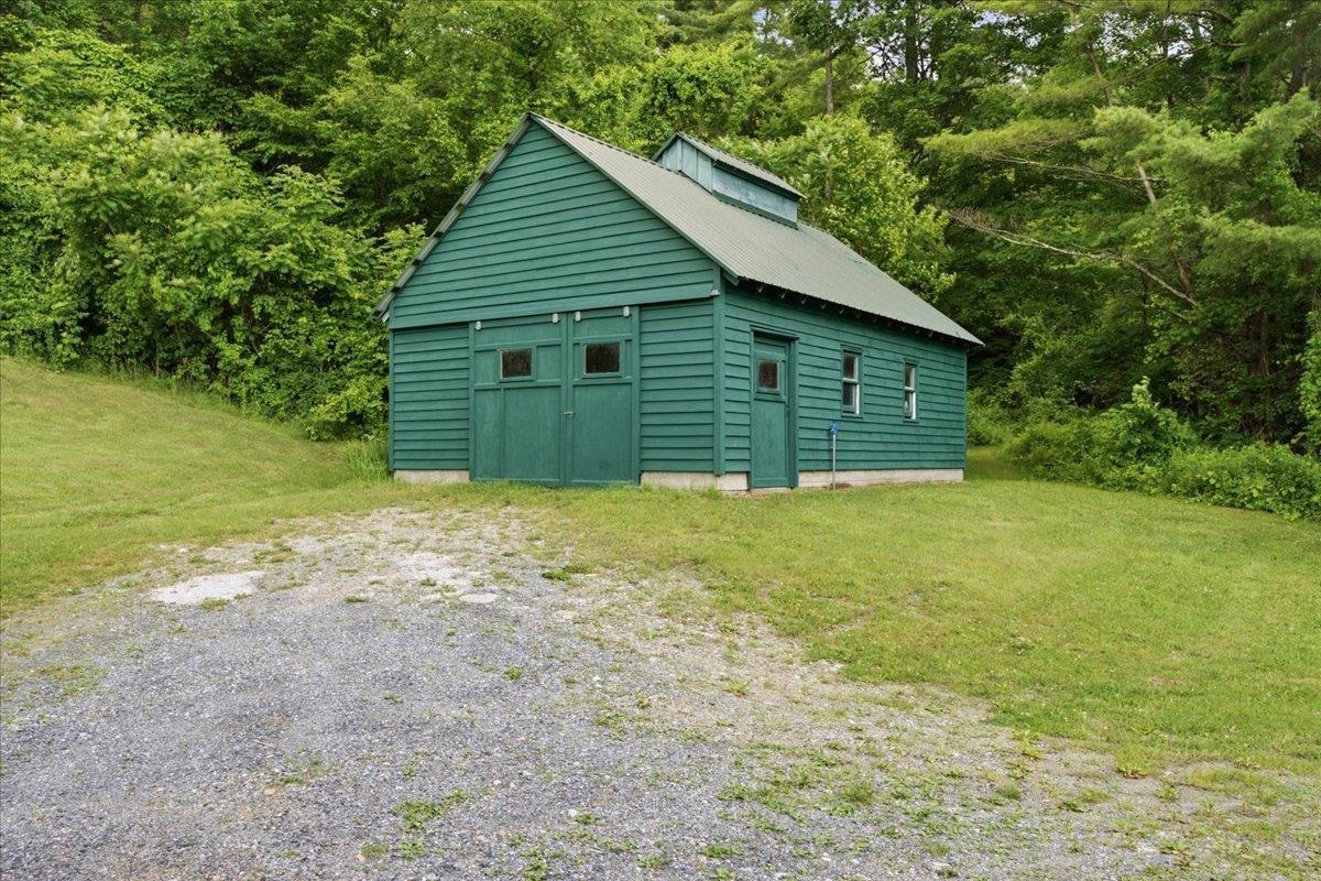 main property photo 49